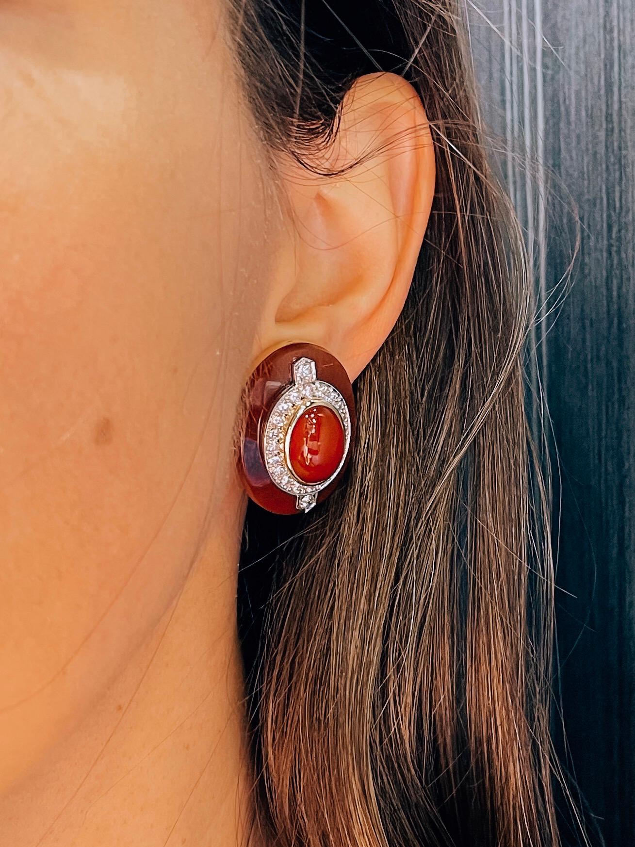 David Webb Carnelian Platinum and 18 Karat Yellow Gold Diamond Earrings In Excellent Condition For Sale In New York, NY