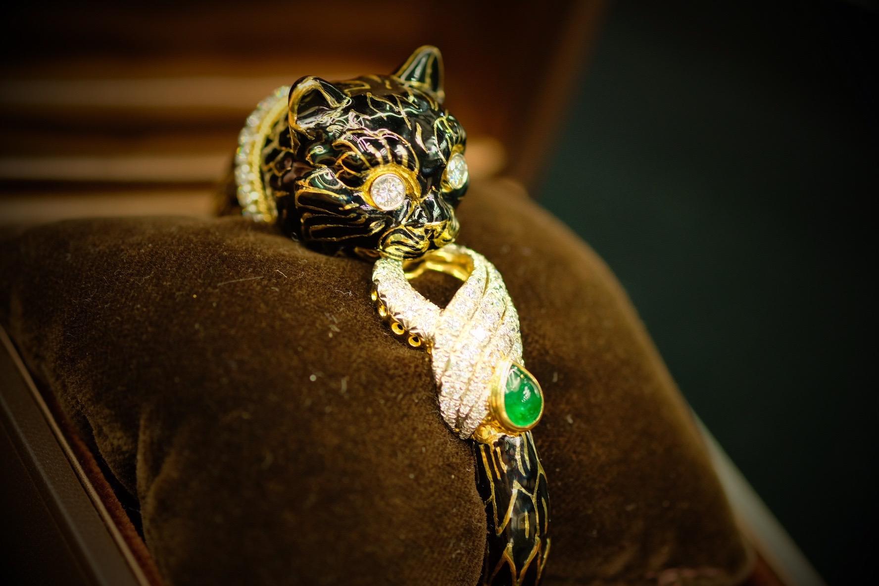 Women's David Webb Black Enamel Cat Head Cuff Bangle Bracelet