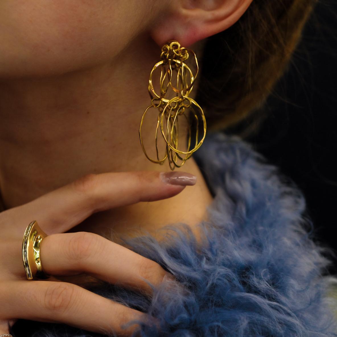 Cartier 18K Yellow Gold 1970's Cascade Earrings For Sale 3