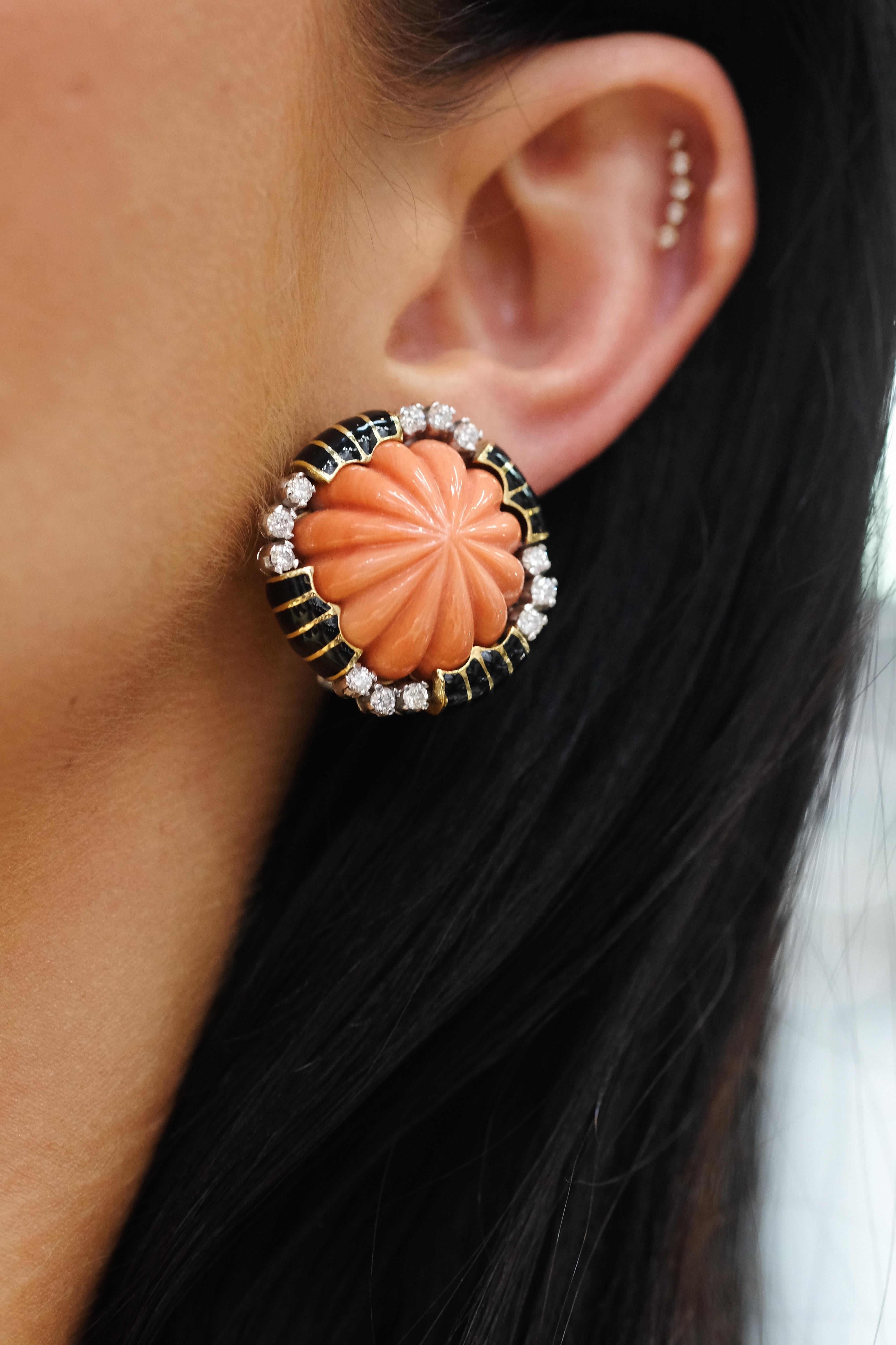 David Webb Platinum & 18K Yellow Gold Carved Coral Bombe Diamond Earrings For Sale 1