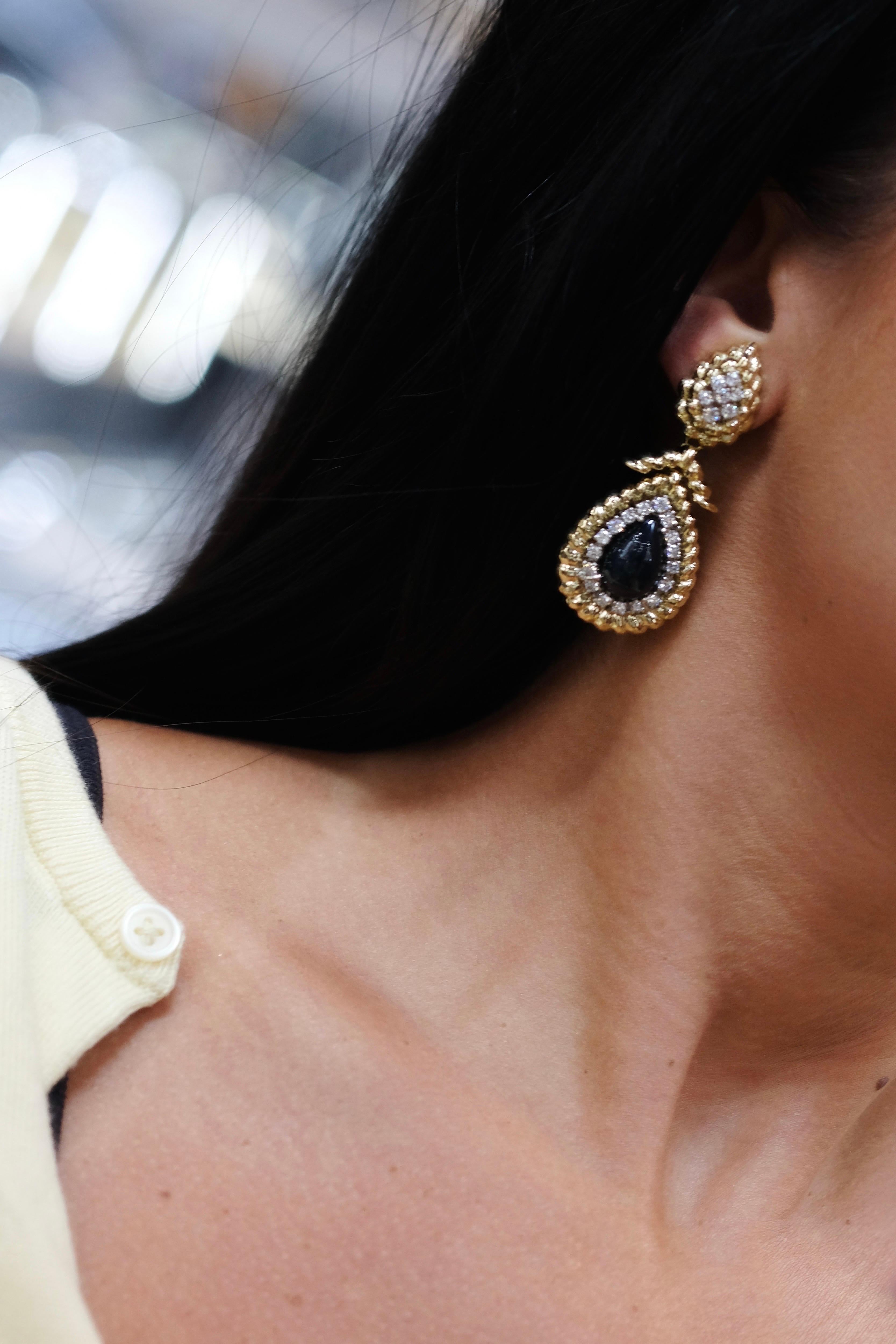 Tropfenohrringe aus Platin und 18 Karat Gold mit Onyx und Diamanten von David Webb 2