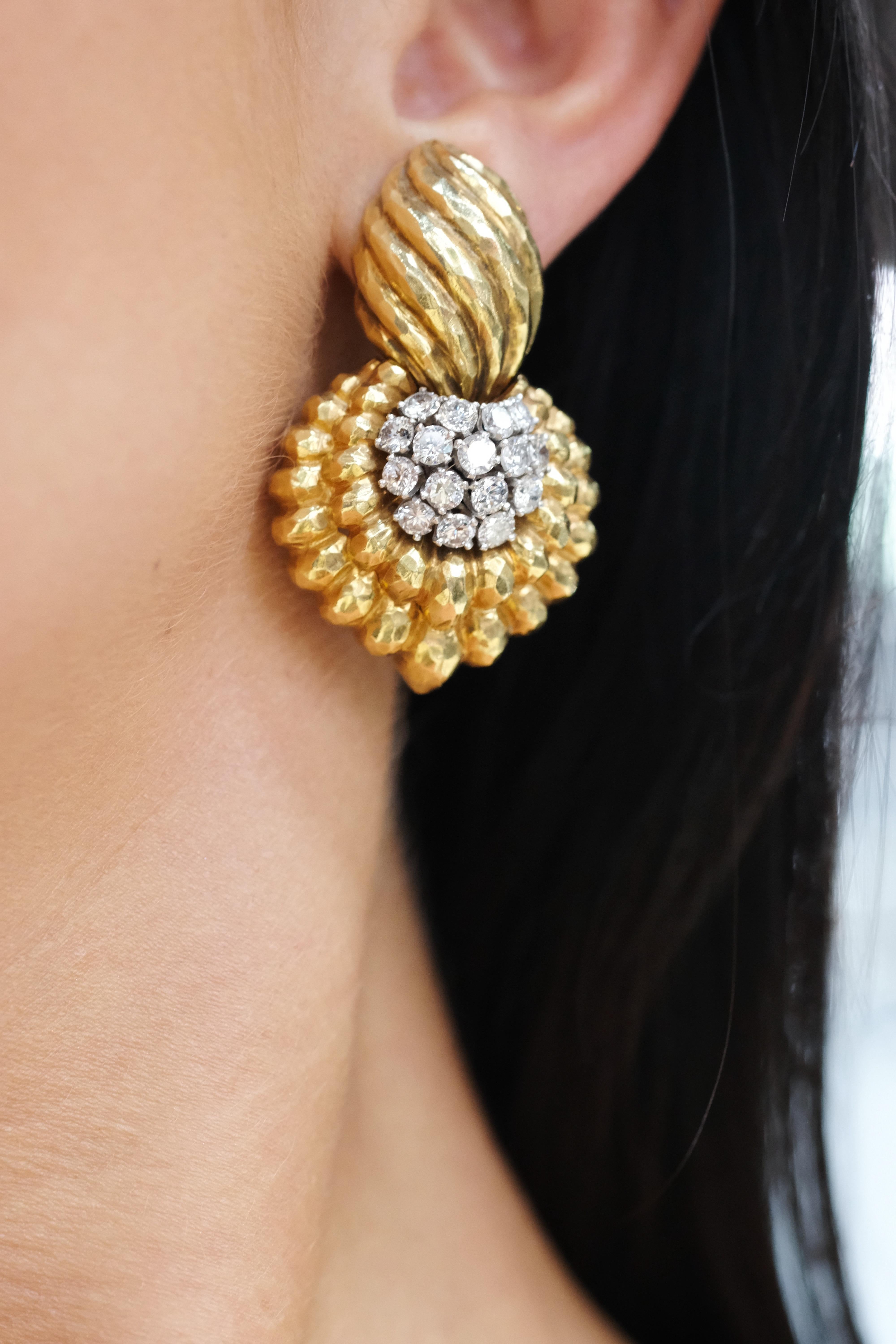 David Webb Yellow Gold Diamond Door-Knocker Earrings 7.00 Carat For Sale 1