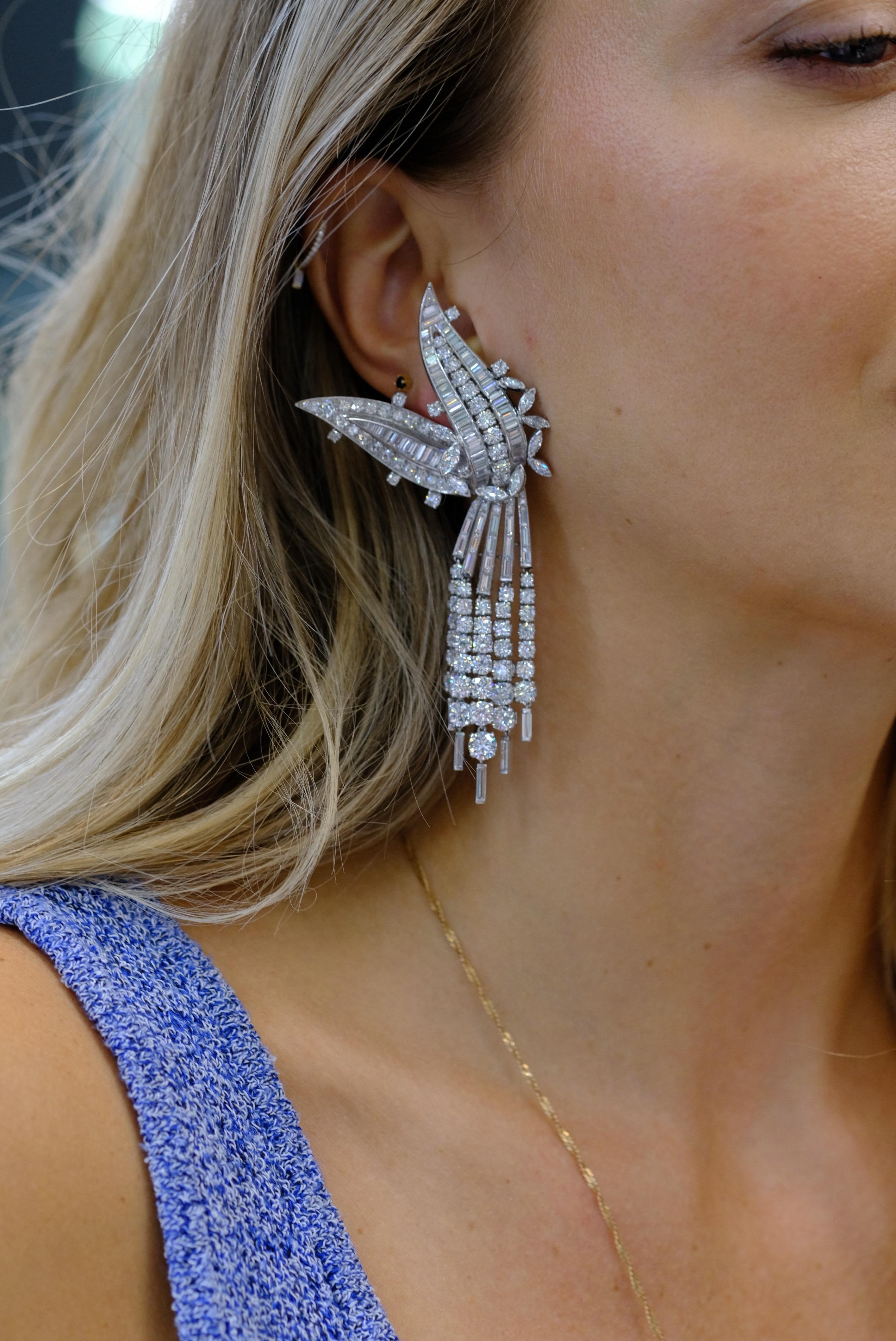 David Webb 50 Karat Spektakuläre Statement-Diamant-Ohrringe im Angebot 4