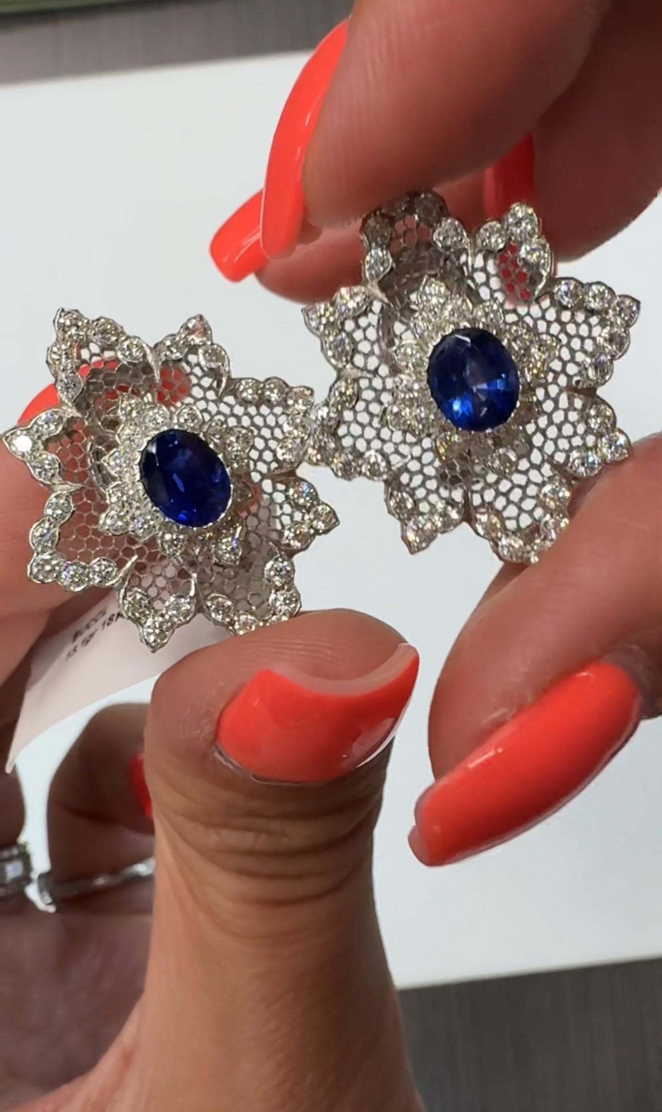 Buccellati 18K Weißgold Diamant und Saphir Spitze Ohrringe im Angebot 1