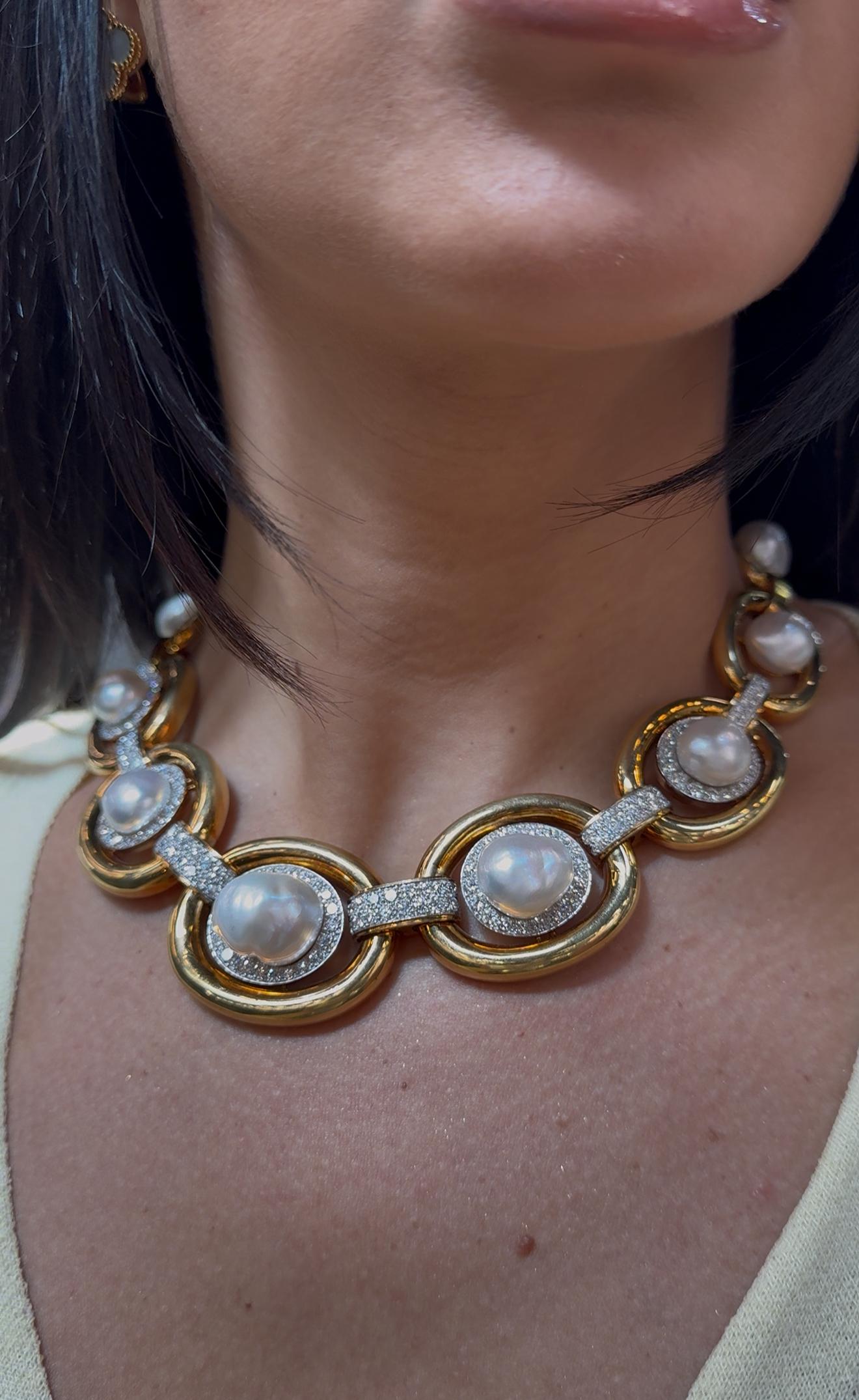 Donna David Webb - Collana con collare di perle e diamanti in platino e oro giallo 18 carati - e David Webb - Collana con collare di perle e diamanti in platino e oro giallo 18 carati in vendita