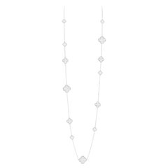 Van Cleef & Arpels „Magic Alhambra“ – Halskette mit 16 Diamantmotiven