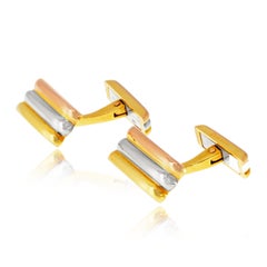 Gemelos clásicos rectangulares acanalados para hombre de Cartier, en oro tricolor de 18 quilates