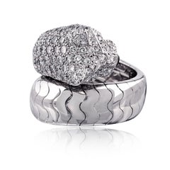 Anello Cartier "Lakarda" con pantera avvolta in oro bianco 18 carati, misura 6, con diamanti