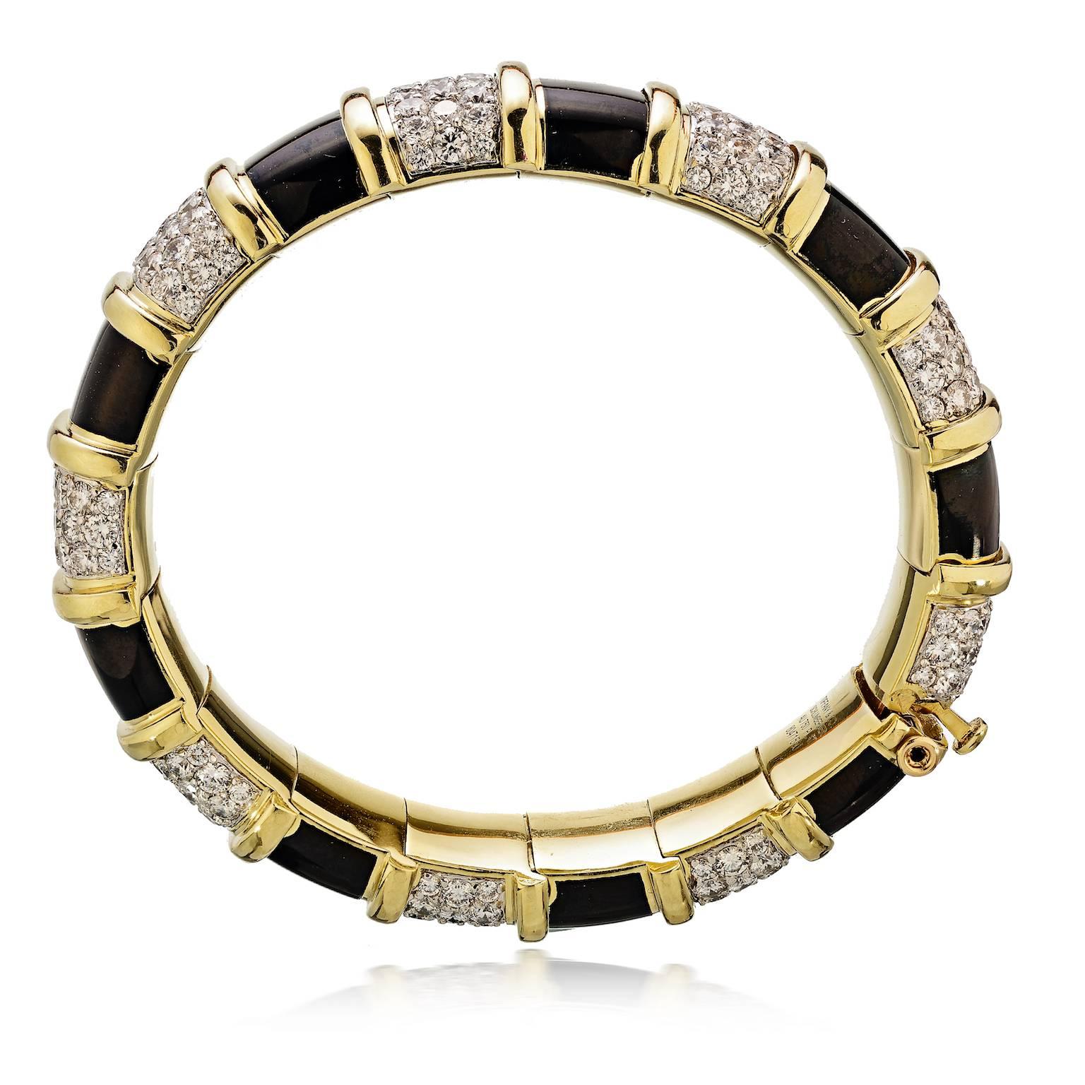 Tiffany & Co., Schlumberger Enamel and Diamond Bangle Bracelet In Excellent Condition In New York, NY