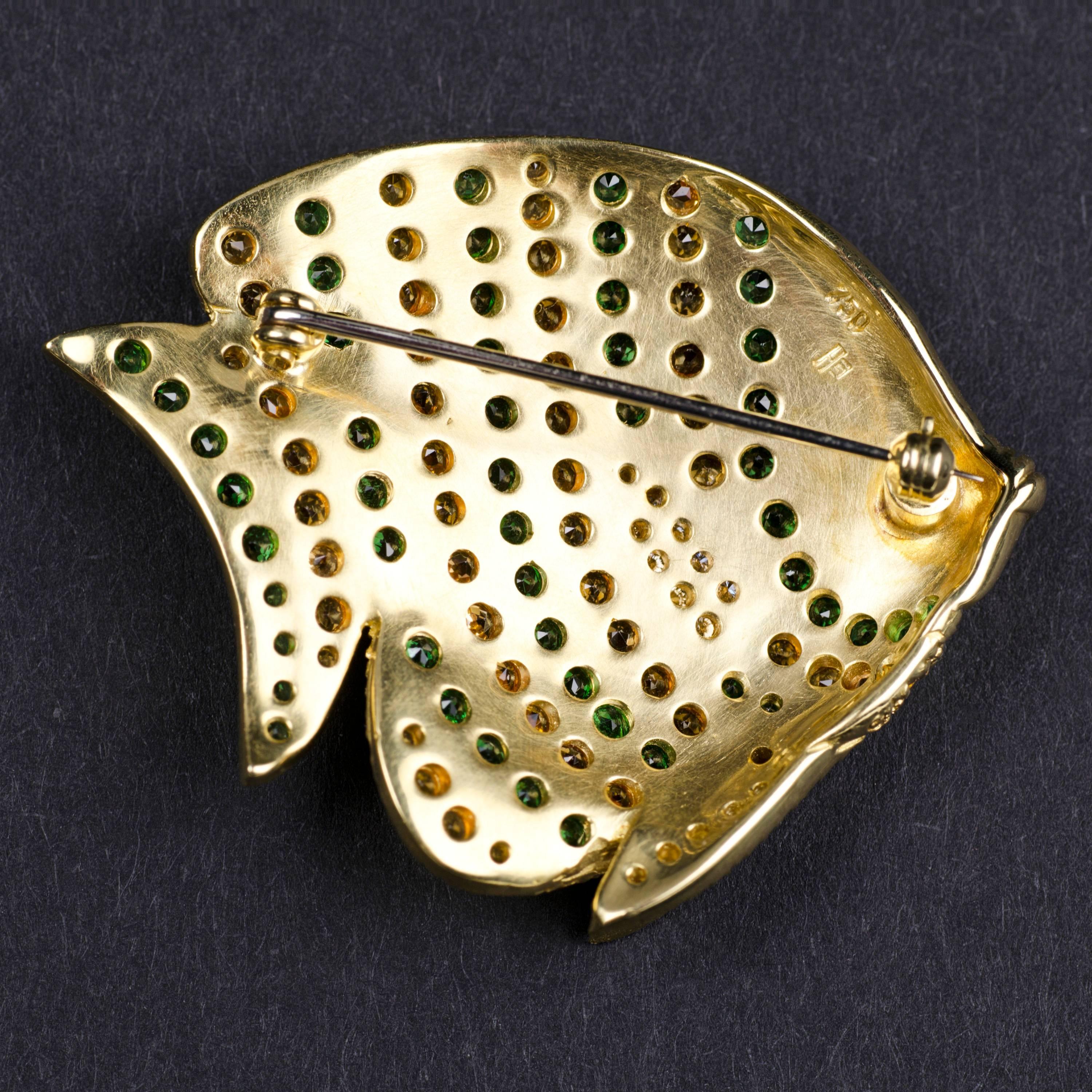 Yellow Gold Tropical Fish Tsavorite Mandarin Garnets White Diamonds Brooch For Sale 4