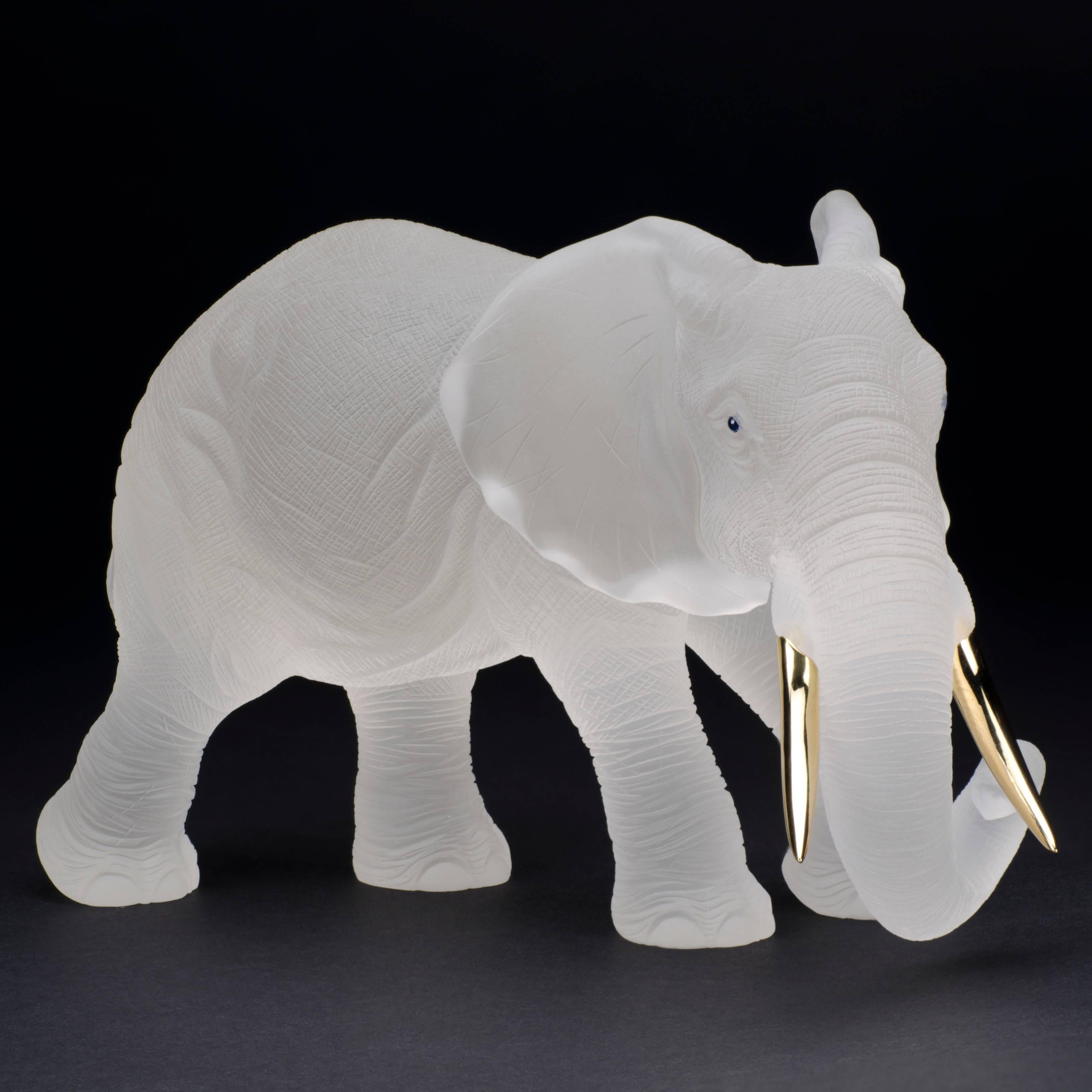 A perfectly crafted hand carved elephant created from exquisite rock crystal with a matt finish. This majestic and gentle creature features 18ct. gold tusks and sapphire cabochon eyes.
Henn are renowned worldwide both for their superlative quality