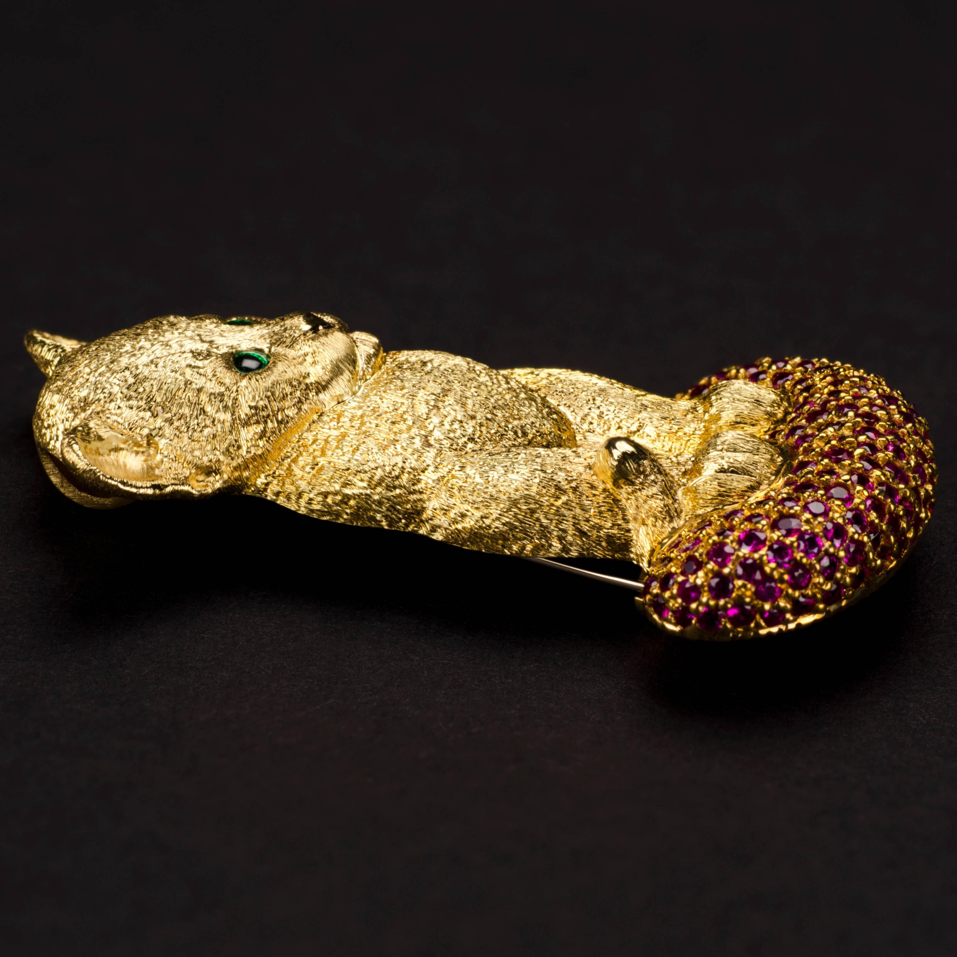 Women's or Men's 18 Carat Yellow Gold Lion Cub Brooch or Pendant with a Cushion of Rubies For Sale