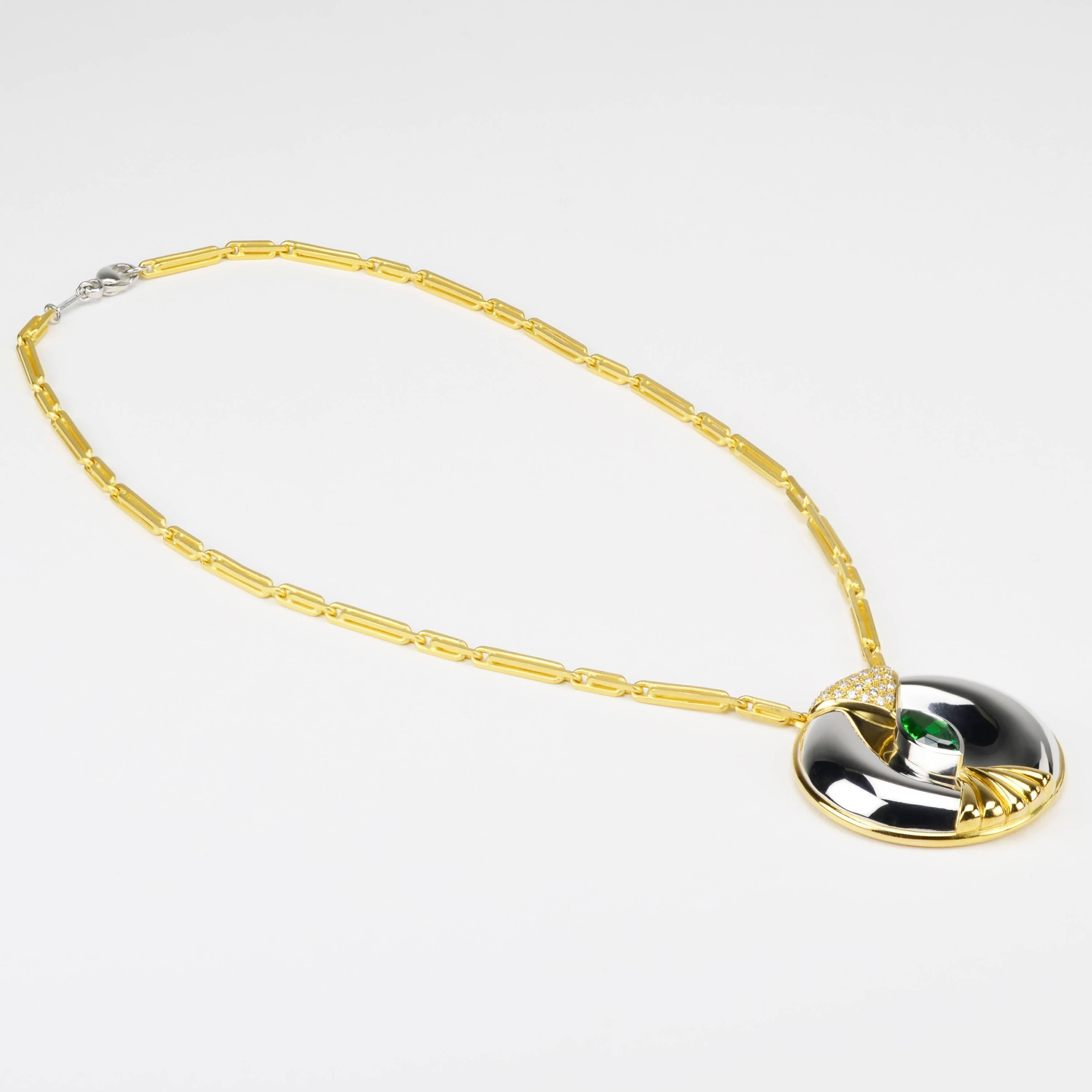 Contemporary Modernist Inspired Kenyan Tsavorite Garnet Choker Necklace in Platinum and Gold For Sale