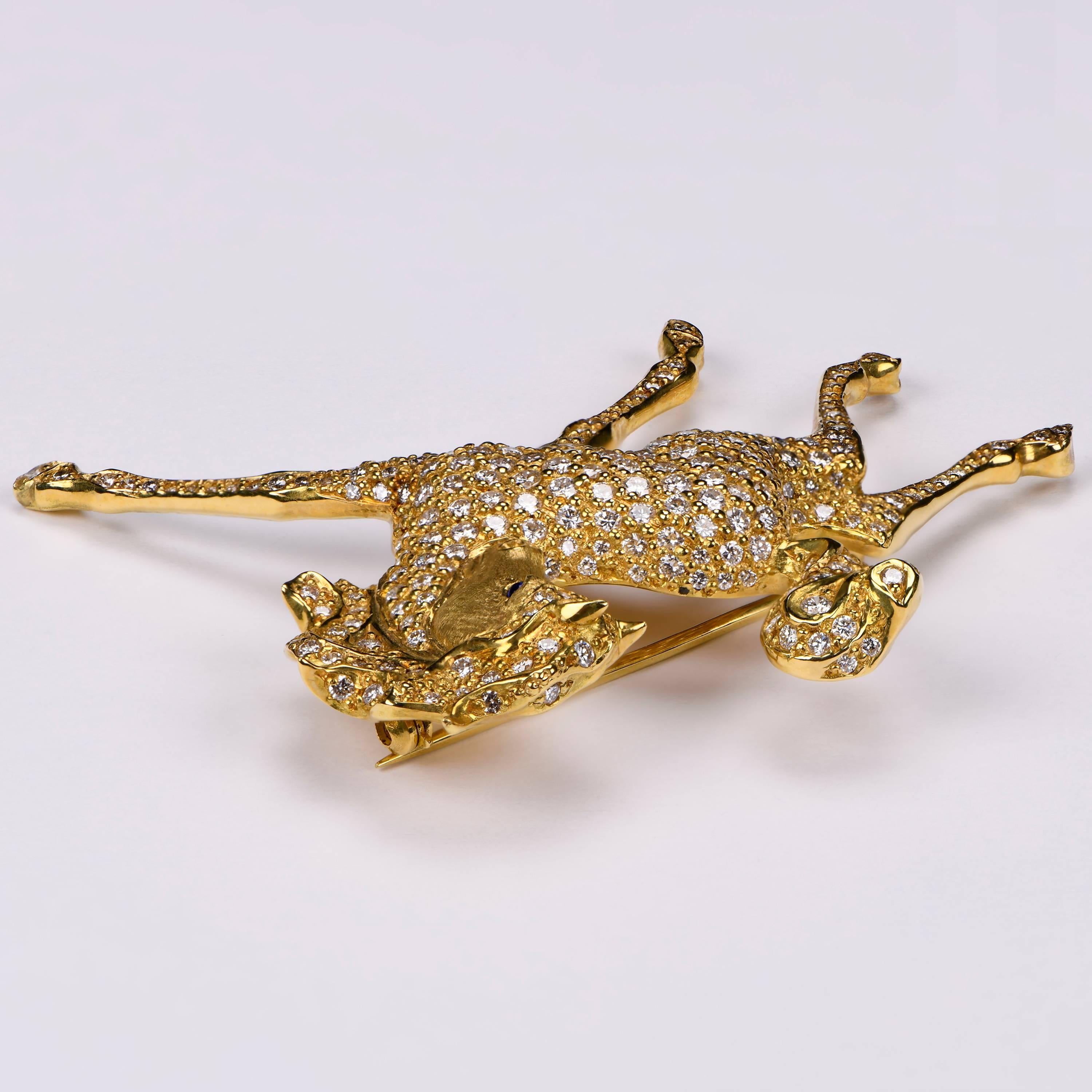 Women's or Men's Finely Sculpted 18 Carat Gold Skipping Foal Brooch with Diamonds For Sale