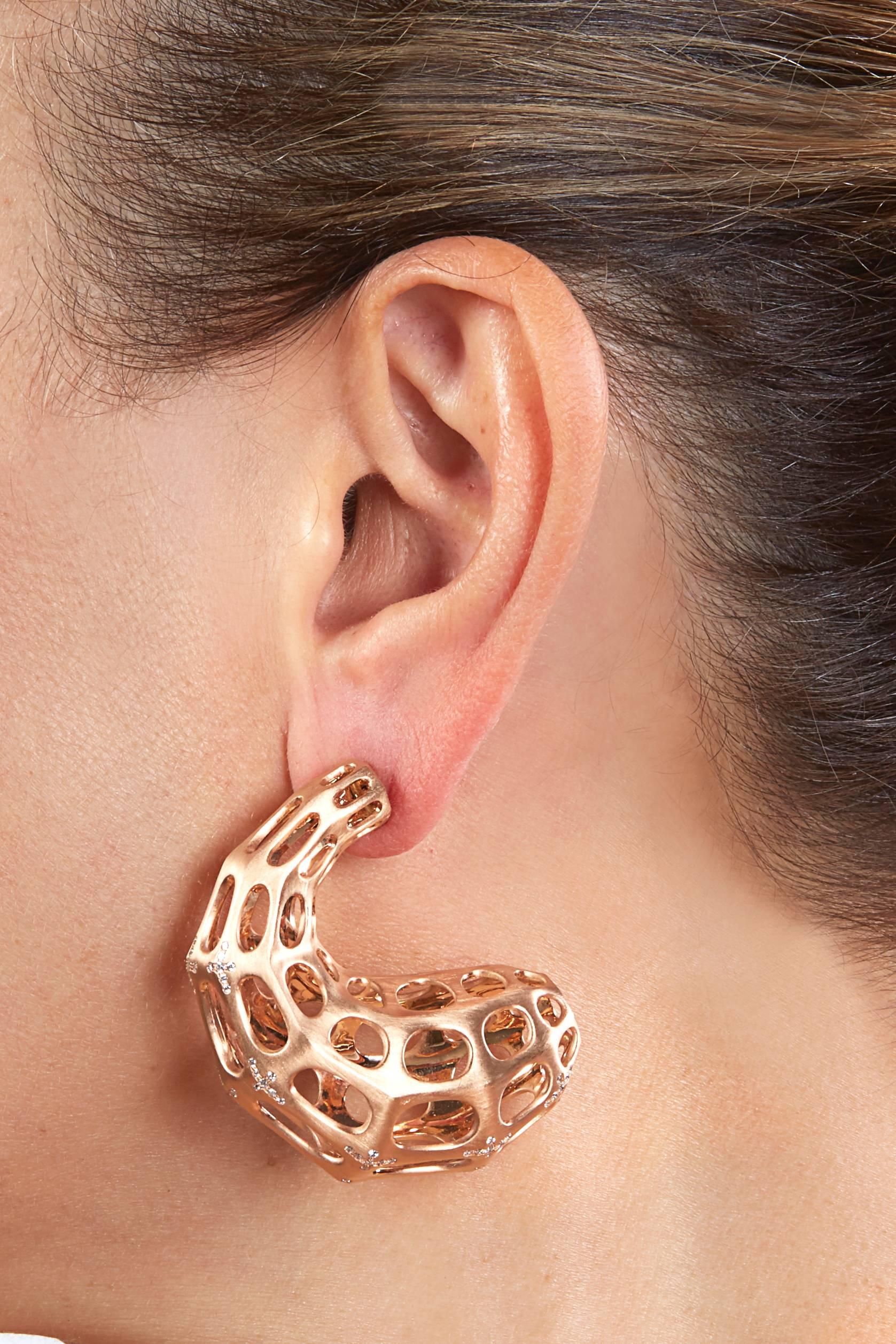 SAM.SAAB Rose Gold Contemporary Earrings with Diamond Accents In New Condition For Sale In Long Island City, NY