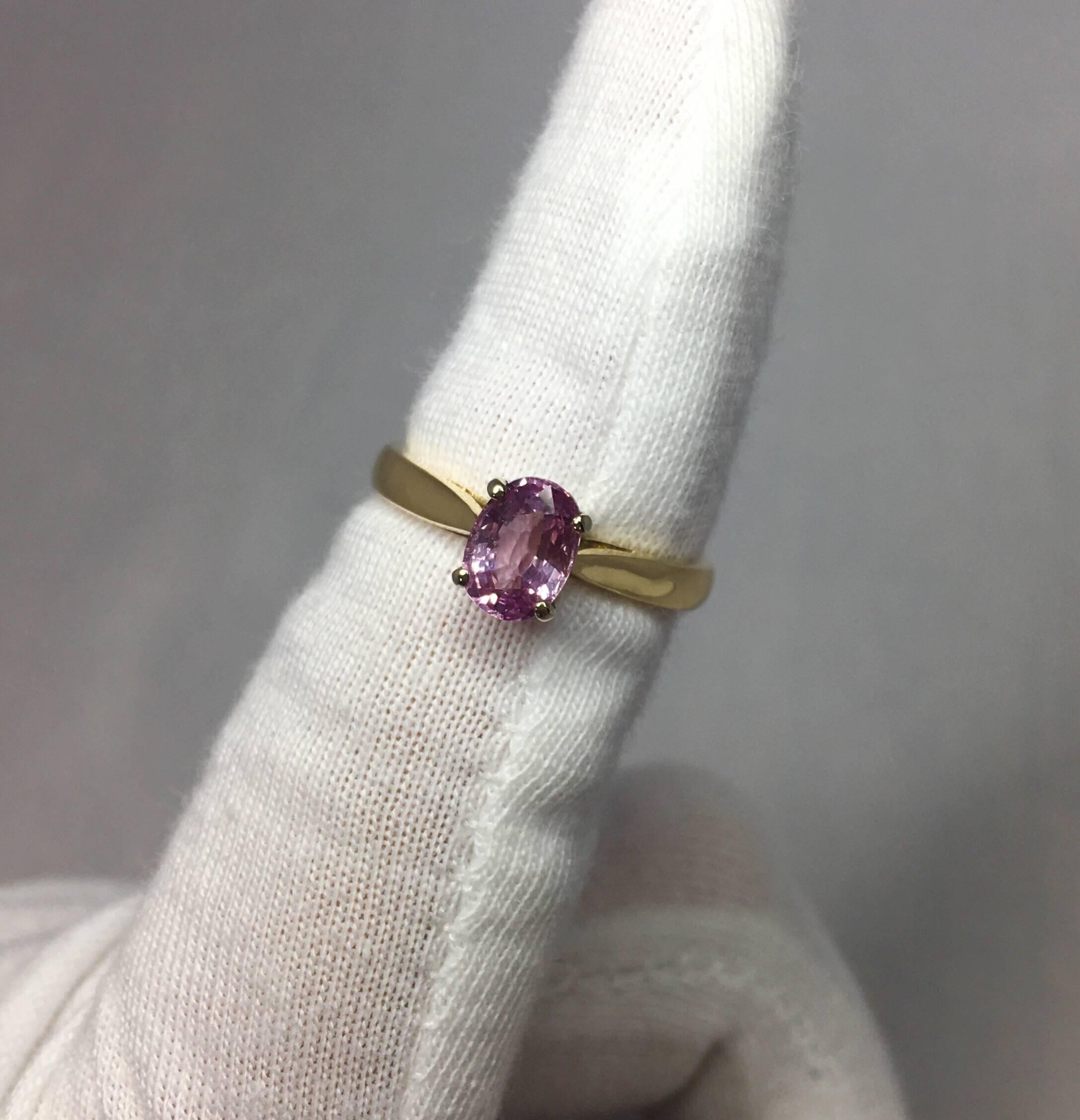IGI Certified 1.37 Carat Purplish Pink Untreated Sapphire Gold Solitaire Ring 1