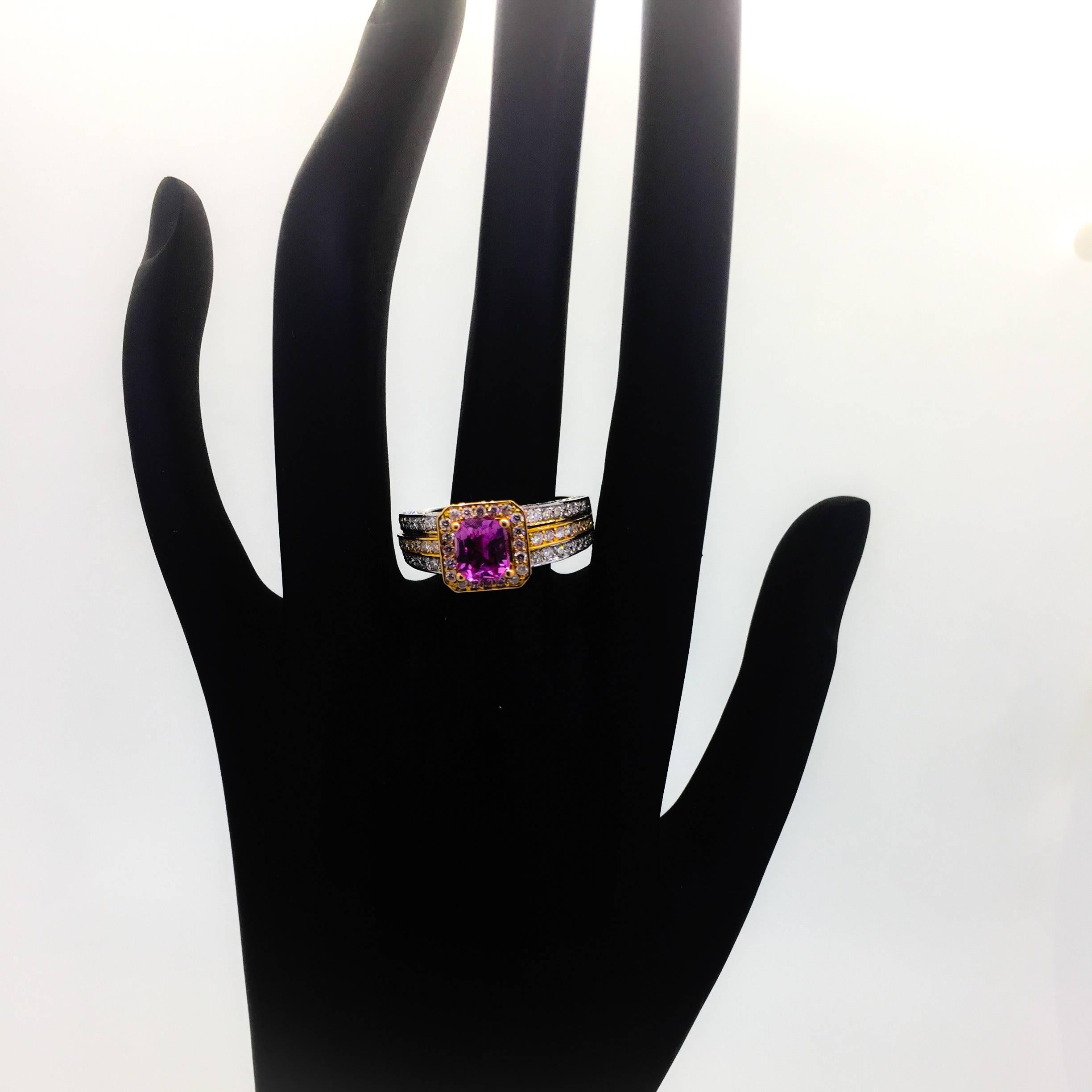 2.04 Carat Pink Sapphire Diamond Engagement Ring In New Condition In Los Angeles, CA