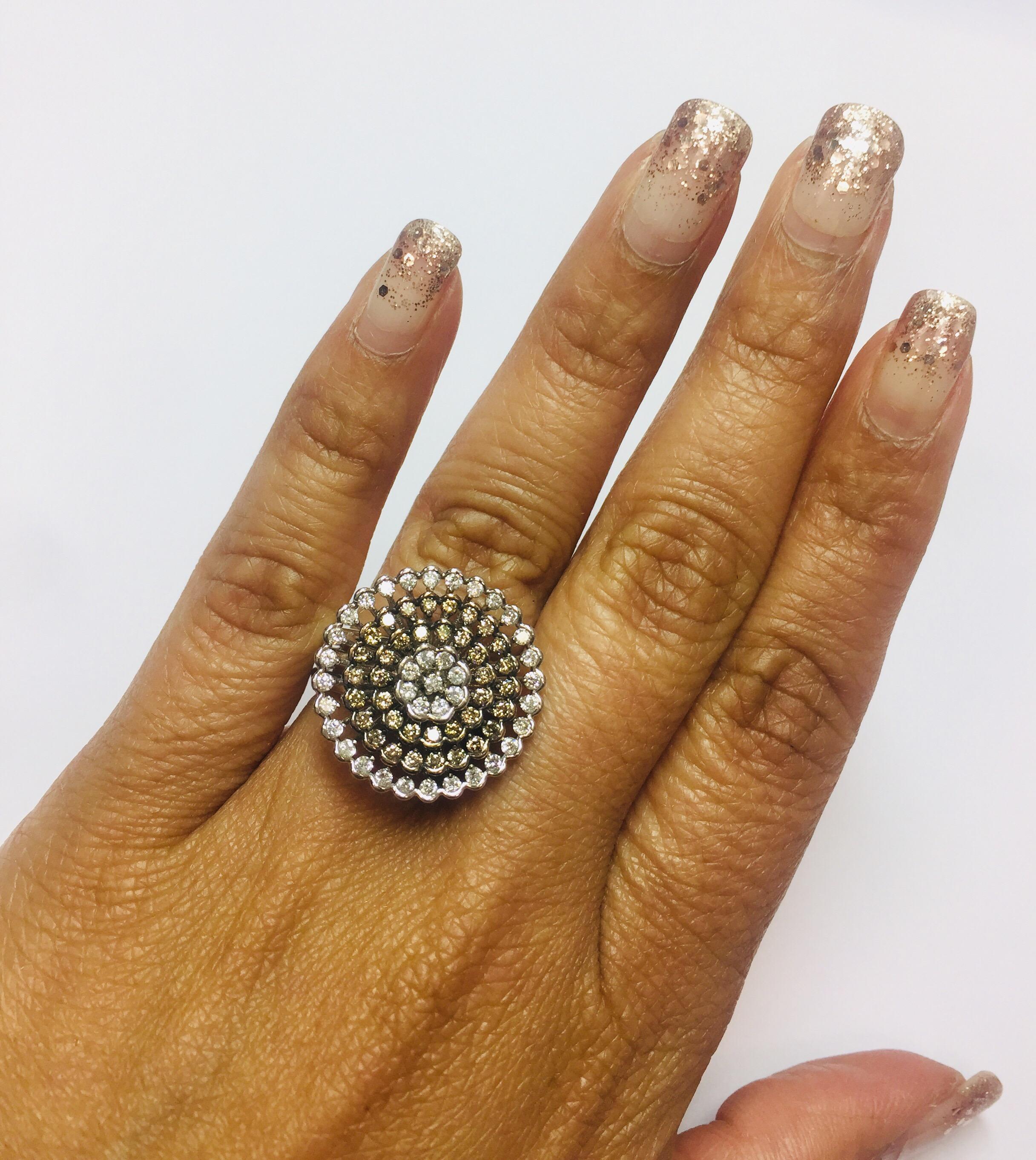 1.22 Carat White Gold Fancy Diamond Dome Ring In New Condition In Los Angeles, CA