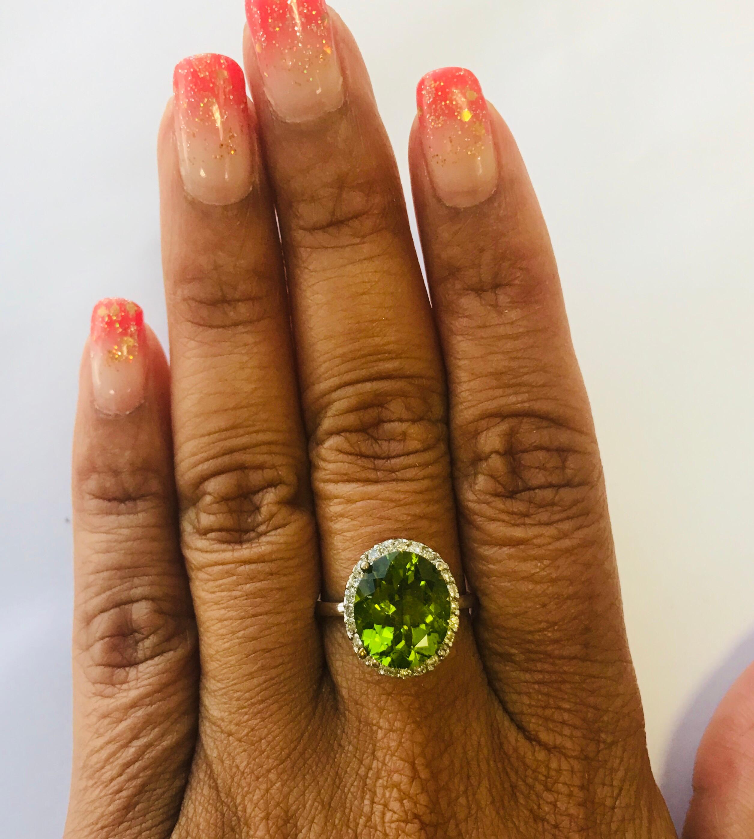 5.01 Carat Peridot Diamond 14K White Gold Engagement Ring In New Condition In Los Angeles, CA