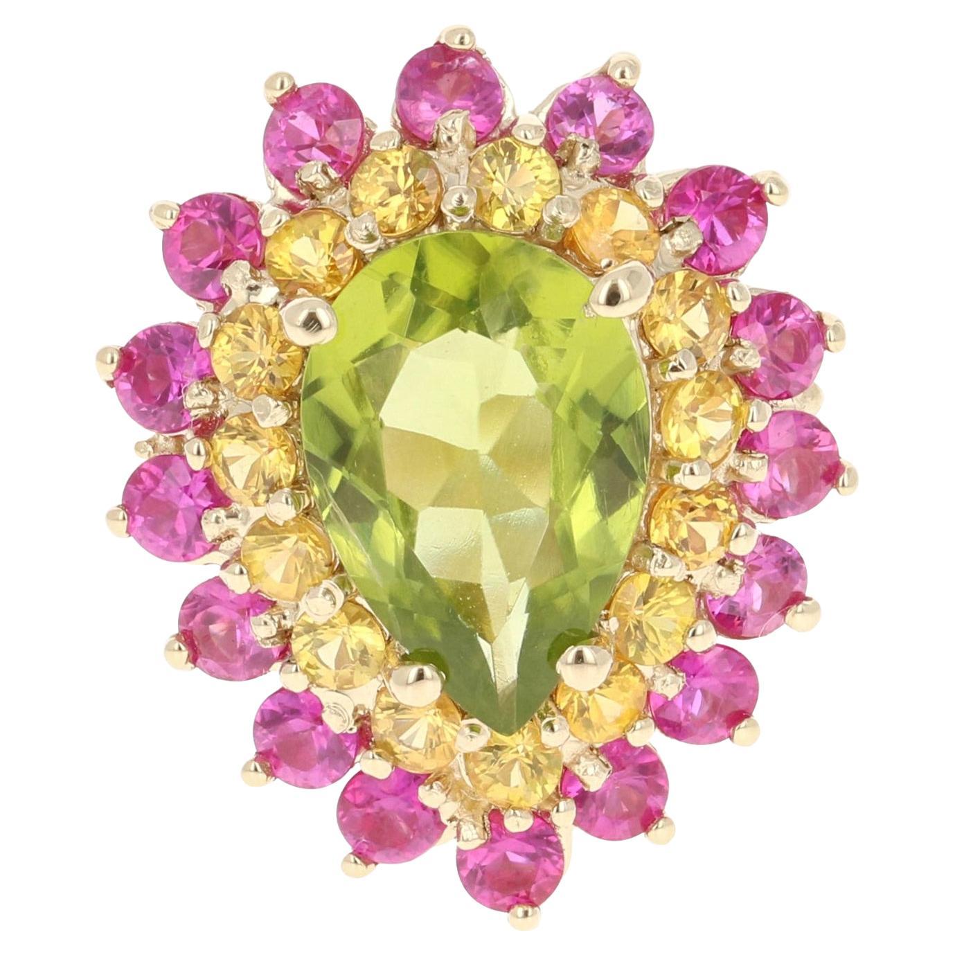 4.68 Carat Natural Peridot Sapphire Yellow Gold Cocktail Ring