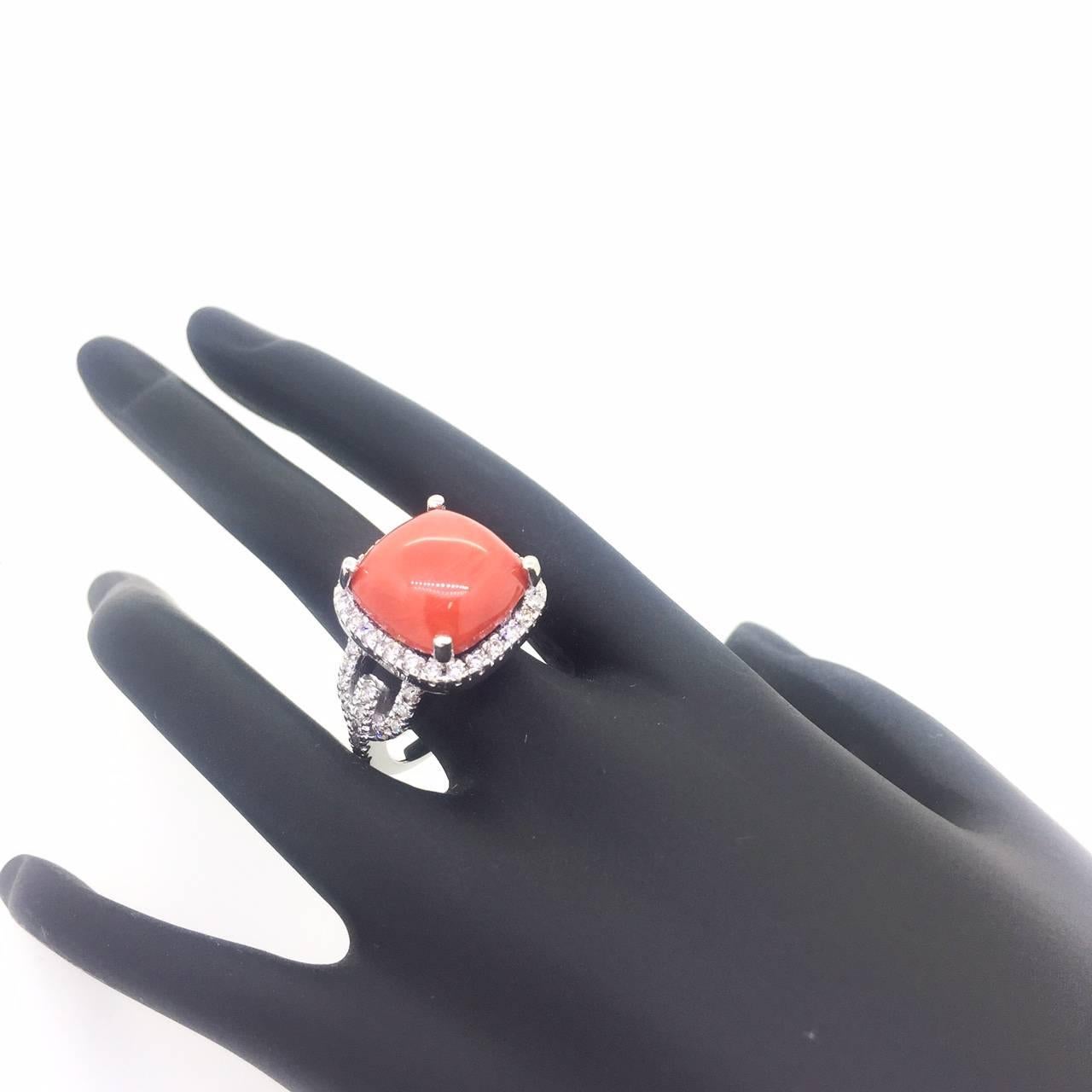 10.27 Carat Coral Diamond Cocktail Ring In New Condition In Los Angeles, CA