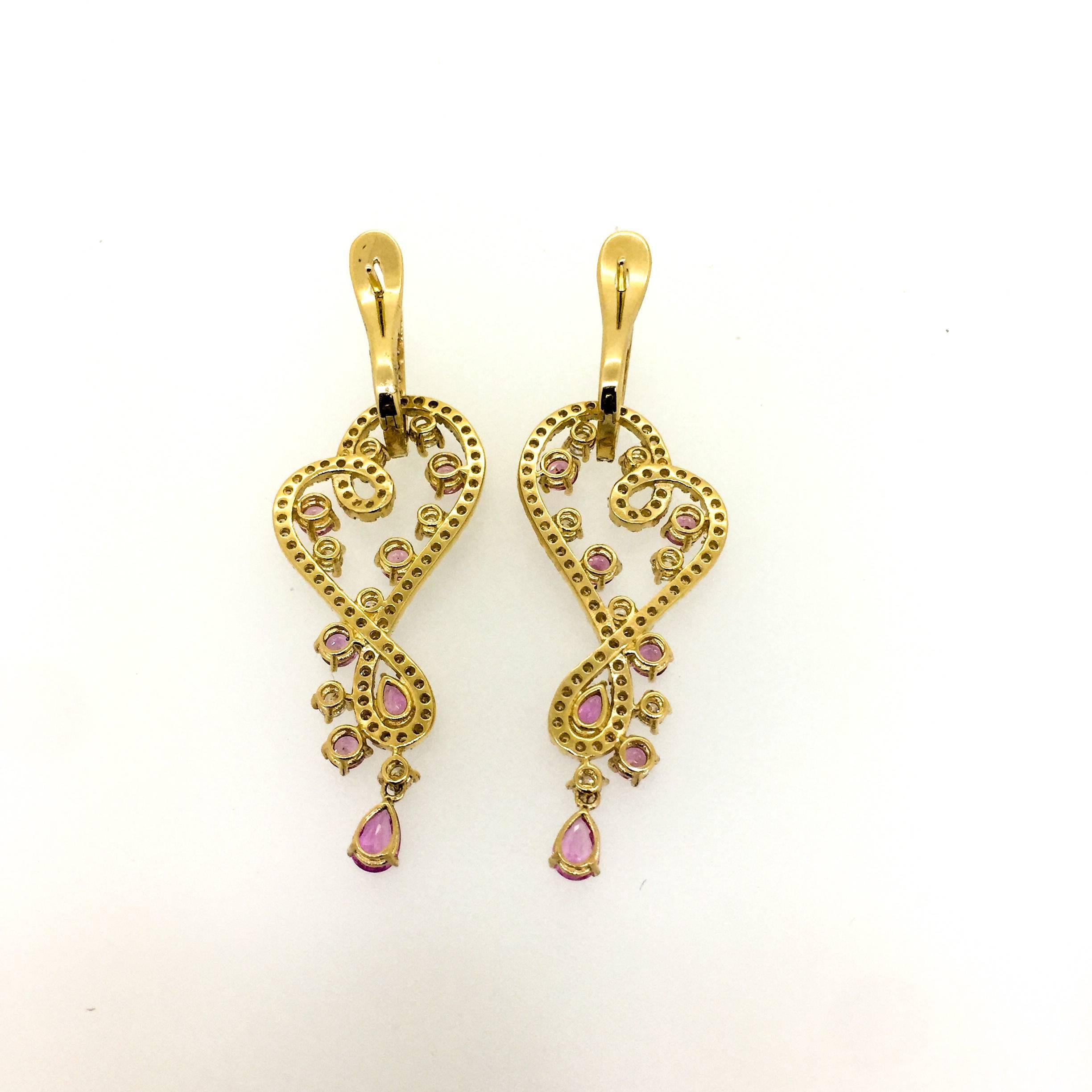 6.51 Carat Pink Sapphire Diamond Dangling Earrings In New Condition In Los Angeles, CA