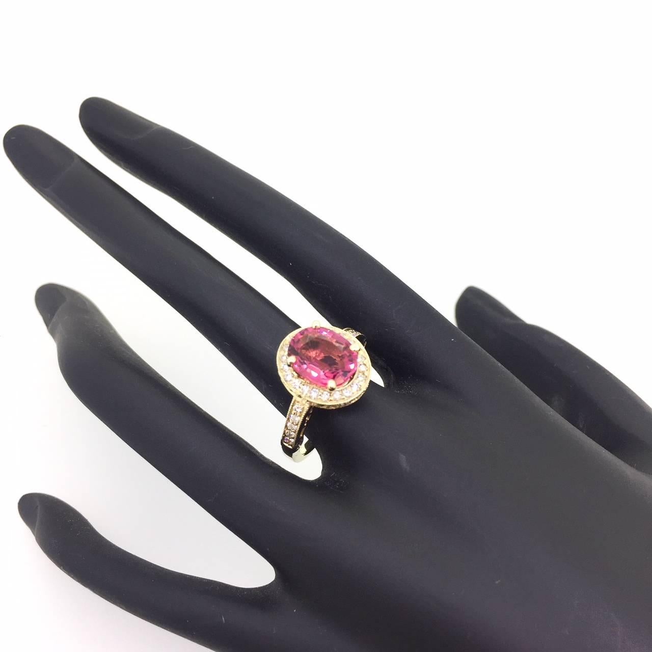 3.16 Carat Tourmaline Diamond Yellow Gold Cocktail Ring In New Condition In Los Angeles, CA