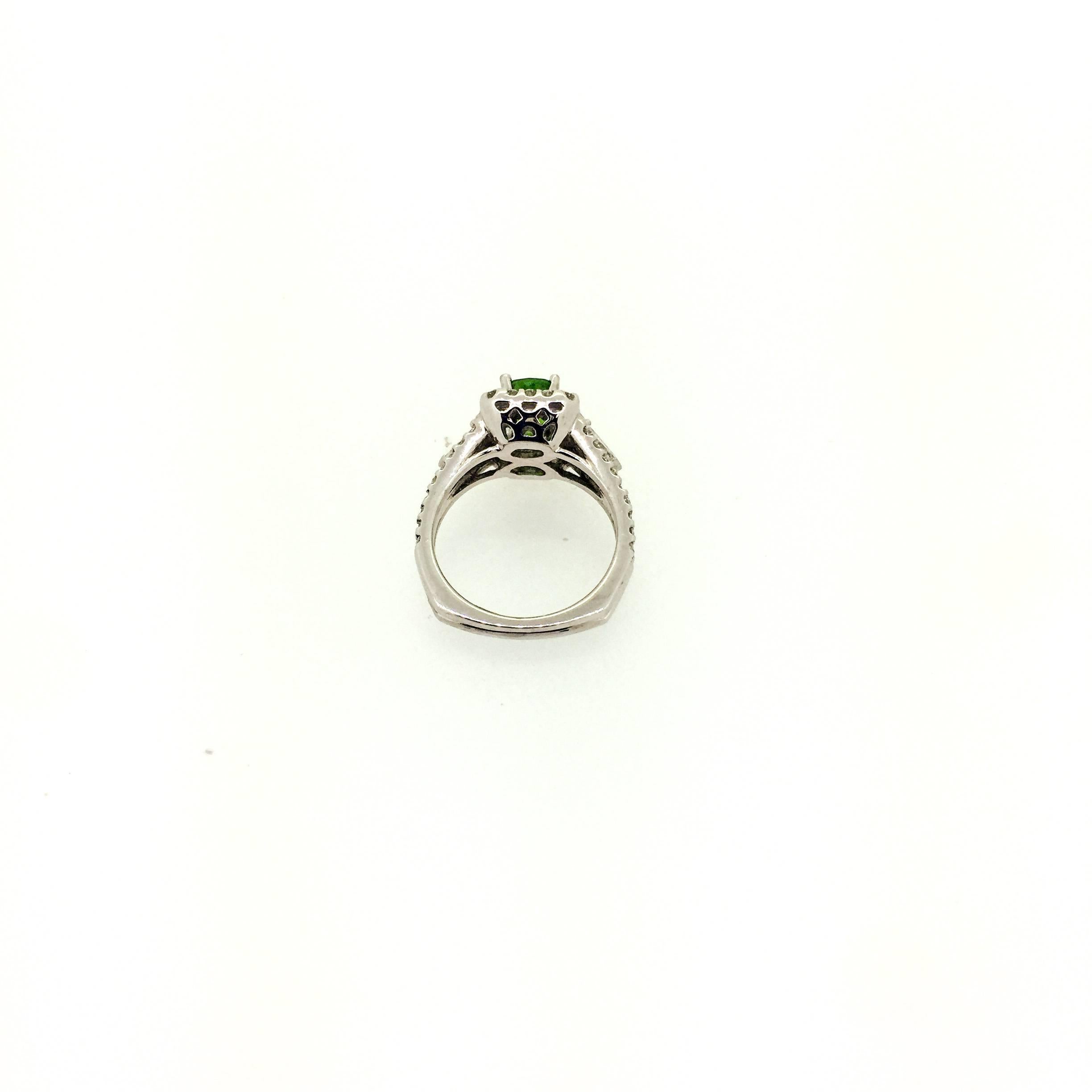 2.77 Carat Tsavorite Diamond White Gold Ring In New Condition In Los Angeles, CA