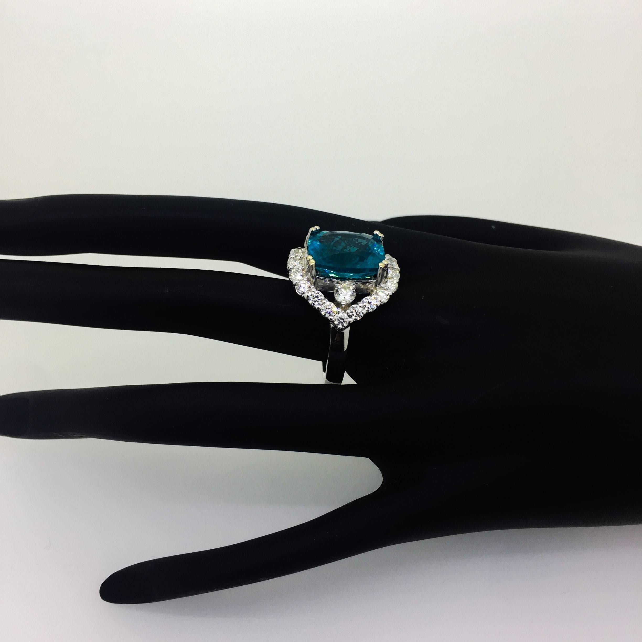 10.08 Carat Cushion Cut Apatite Diamond White Gold Cocktail Ring In New Condition In Los Angeles, CA
