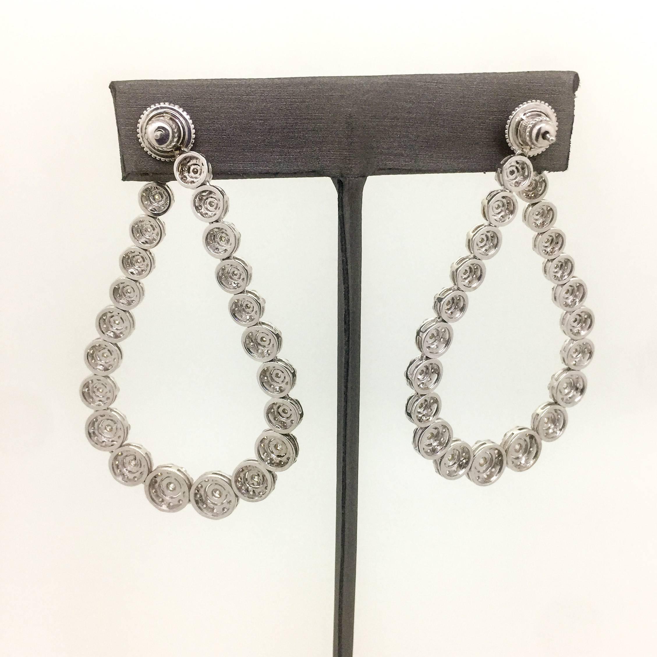 Women's 7.66 Carat Diamond Drop Earrings