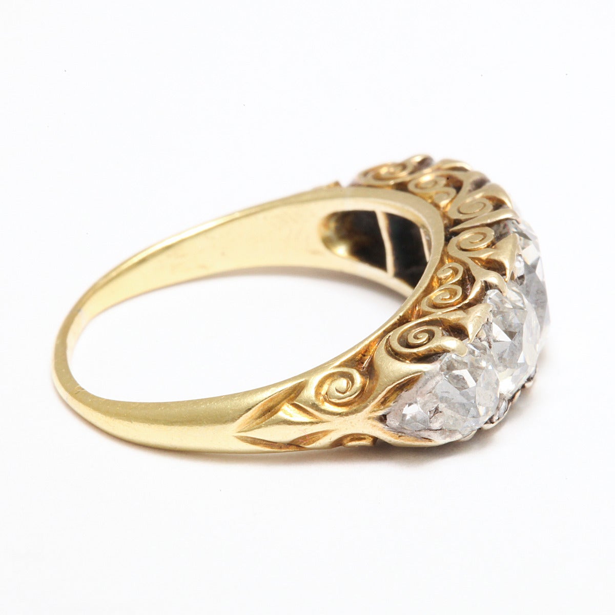 Victorian Half-hoop Diamond Ring In Excellent Condition For Sale In New York, NY