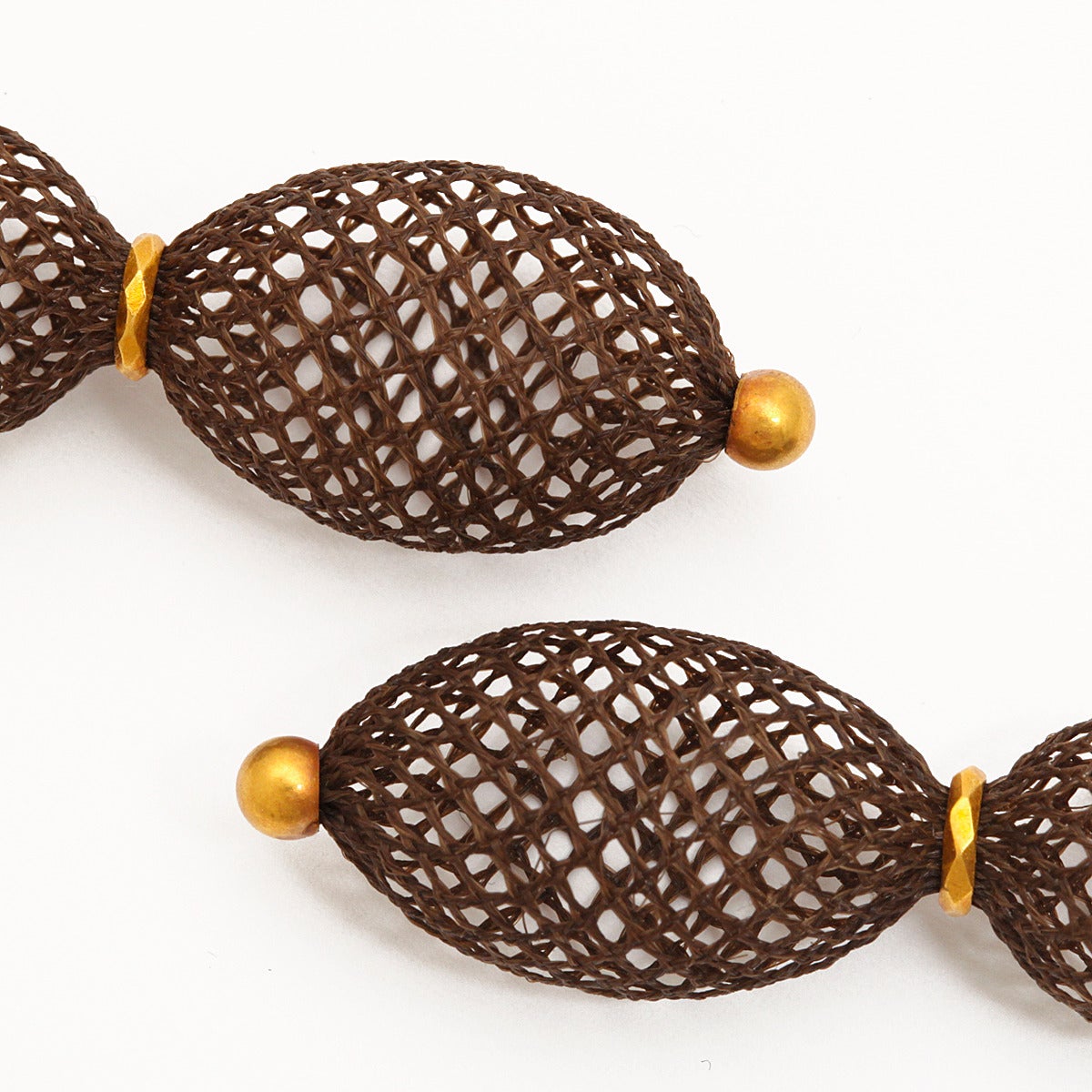 Victorian Gold and Woven Hair Pendant Earrings In Excellent Condition For Sale In New York, NY