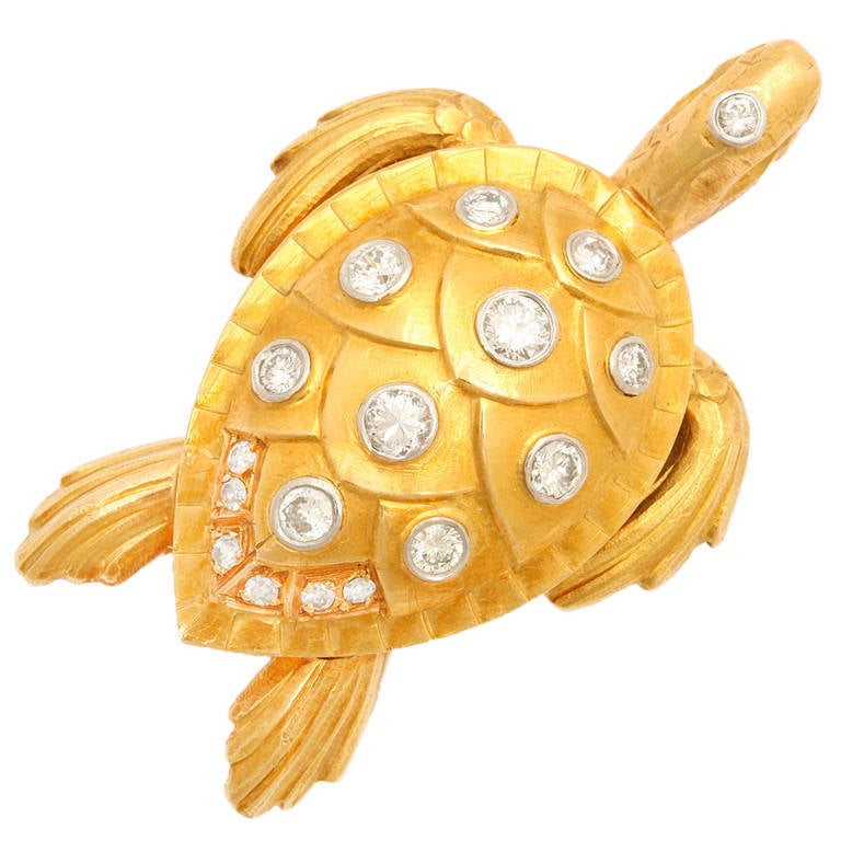 1940s Diamond Gold Turtle Brooch For Sale