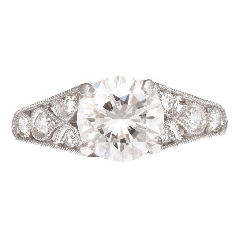 Antique Diamond Platinum Engagement Ring In Excellent Condition For Sale In New York, NY