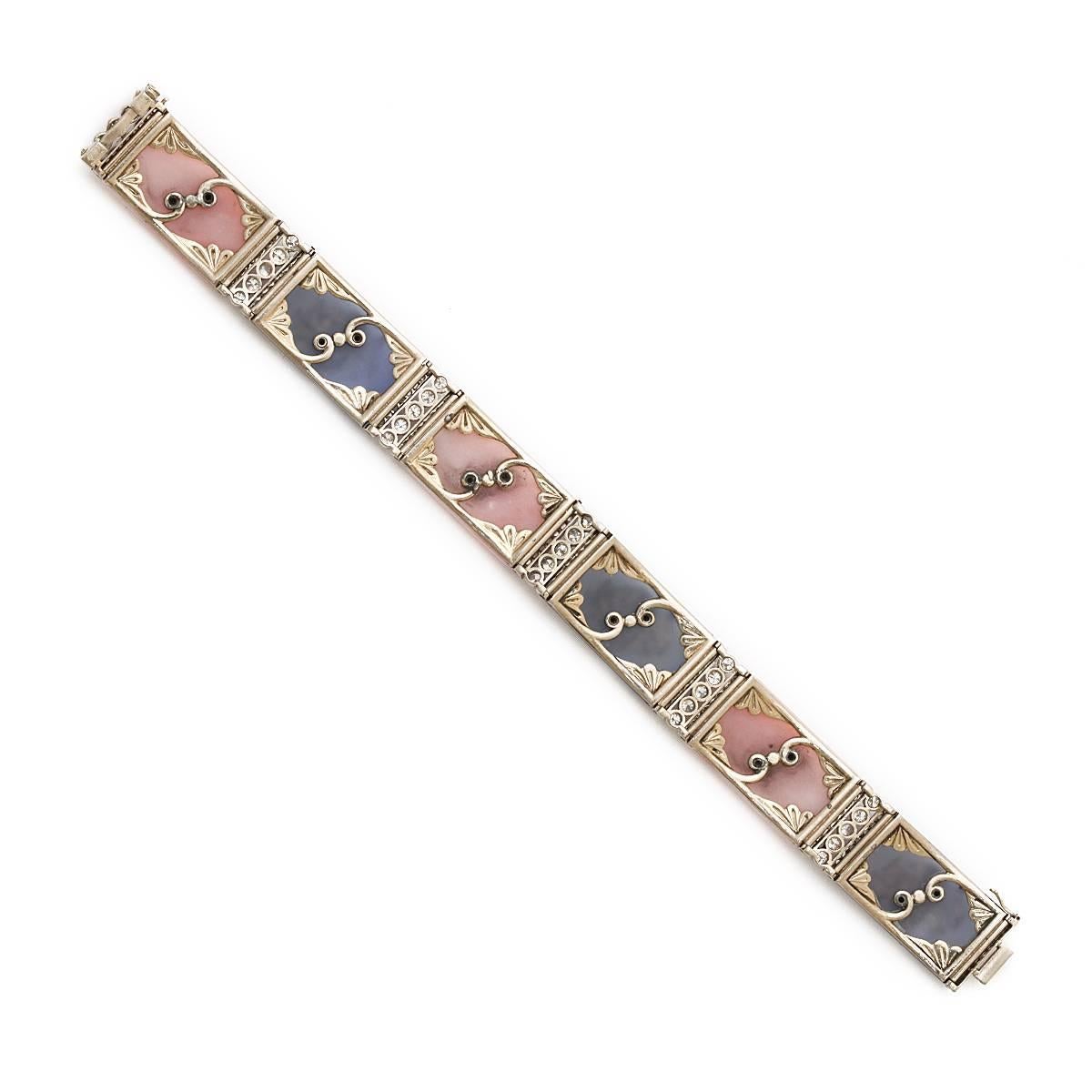 Women's Edwardian Agate Chalcedony Diamond Panel Bracelet For Sale