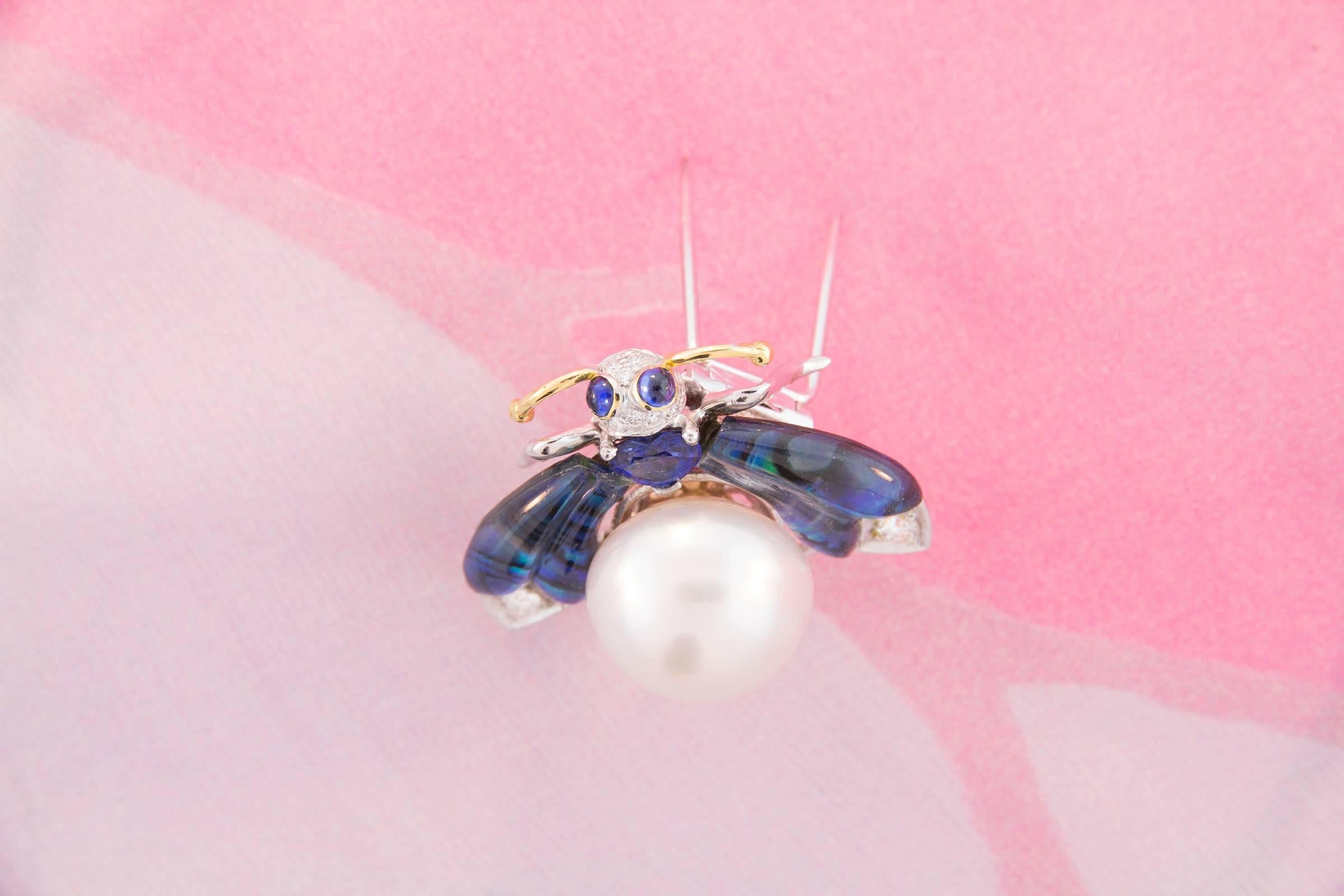 Round Cut Ella Gafter Bee Brooch Pearl For Sale