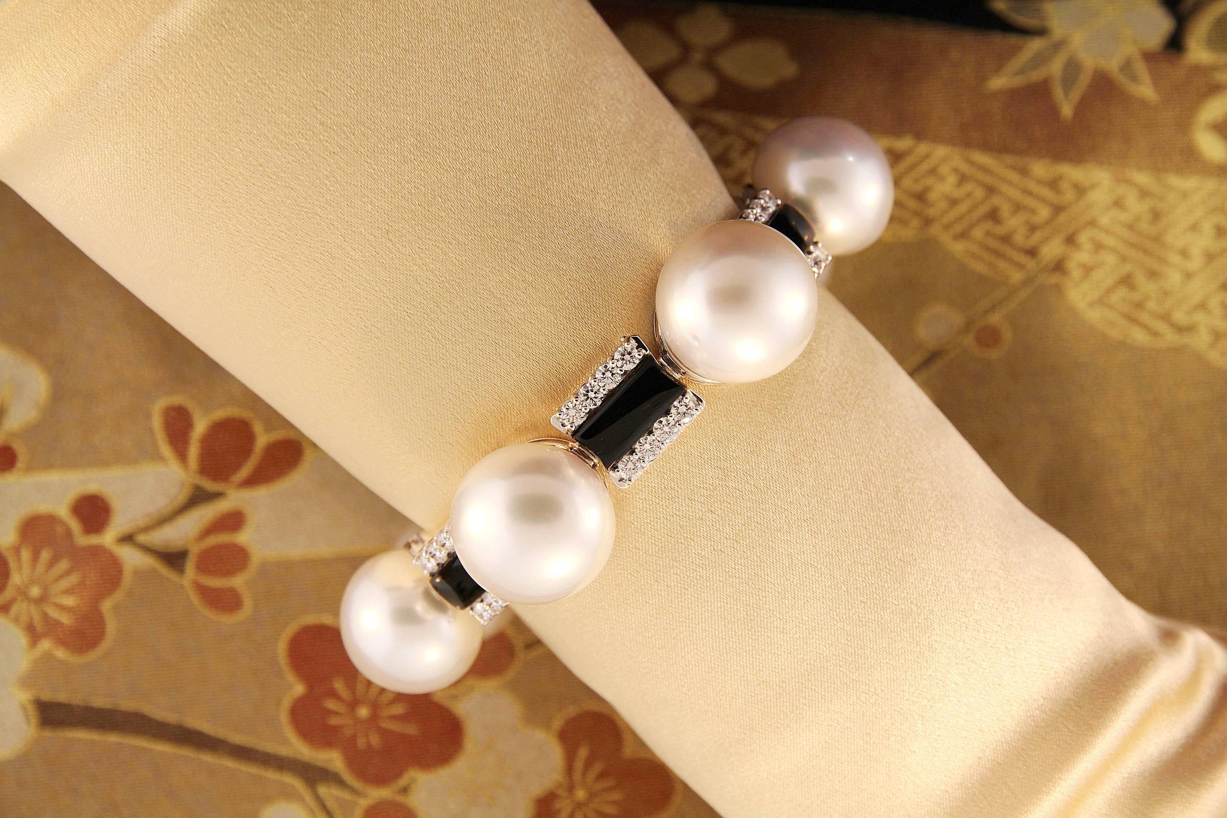 Women's Ella Gafter South Sea Pearl Onyx Diamond White Gold Bracelet