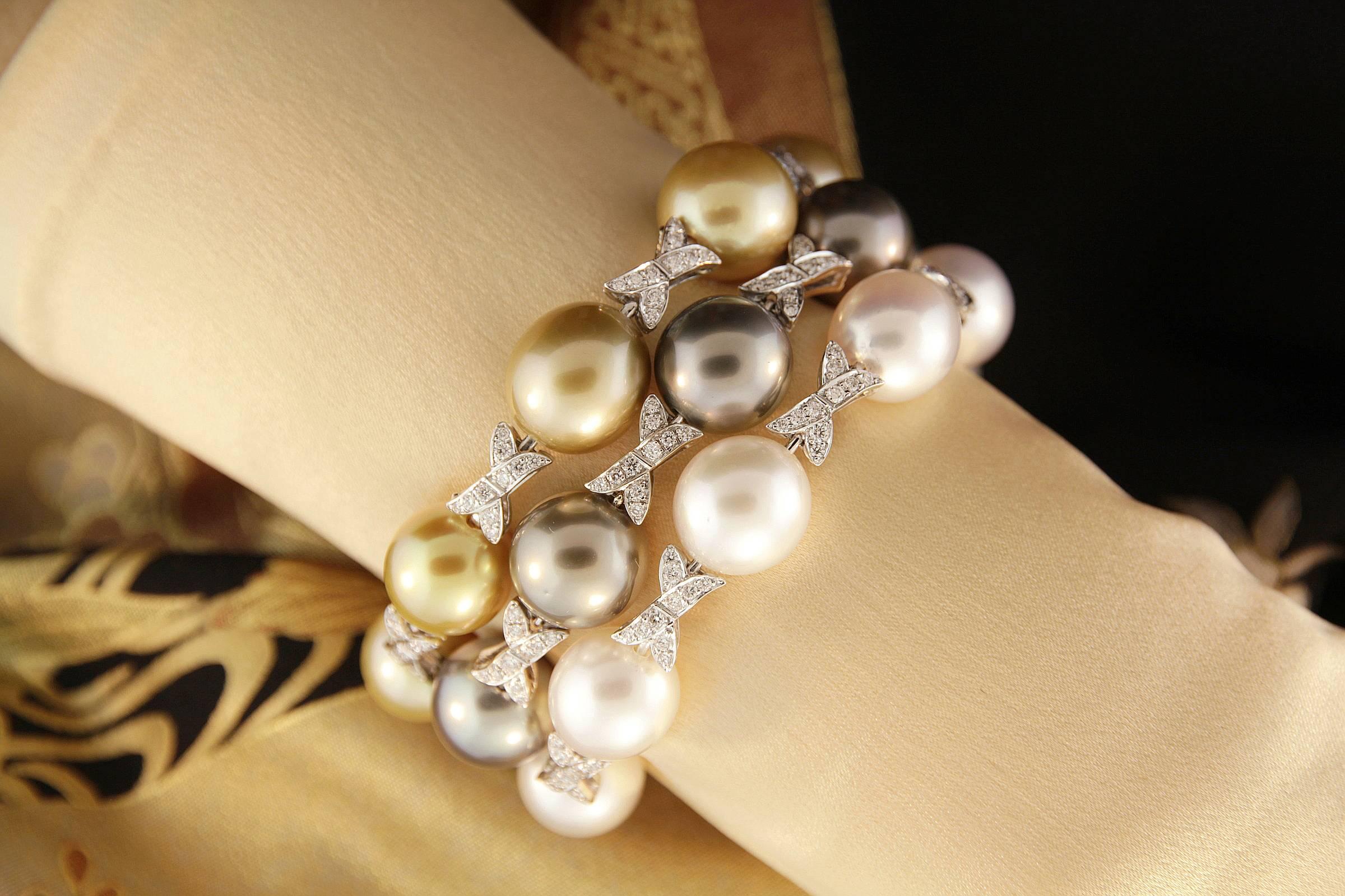 Ella Gafter White South Sea Pearl Diamond Bracelet For Sale 7