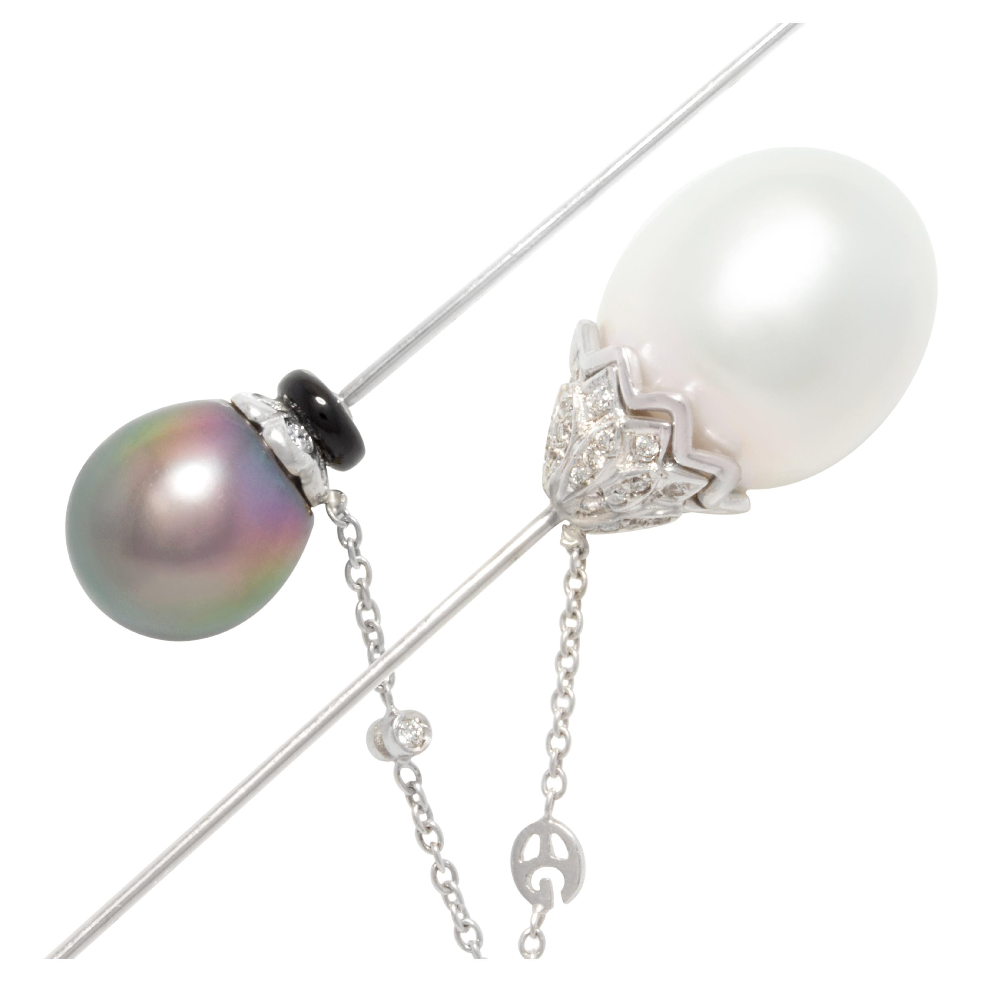 Ella Gafter Art Déco style Diamond 19mm Pearl Stick Brooch Pin For Sale