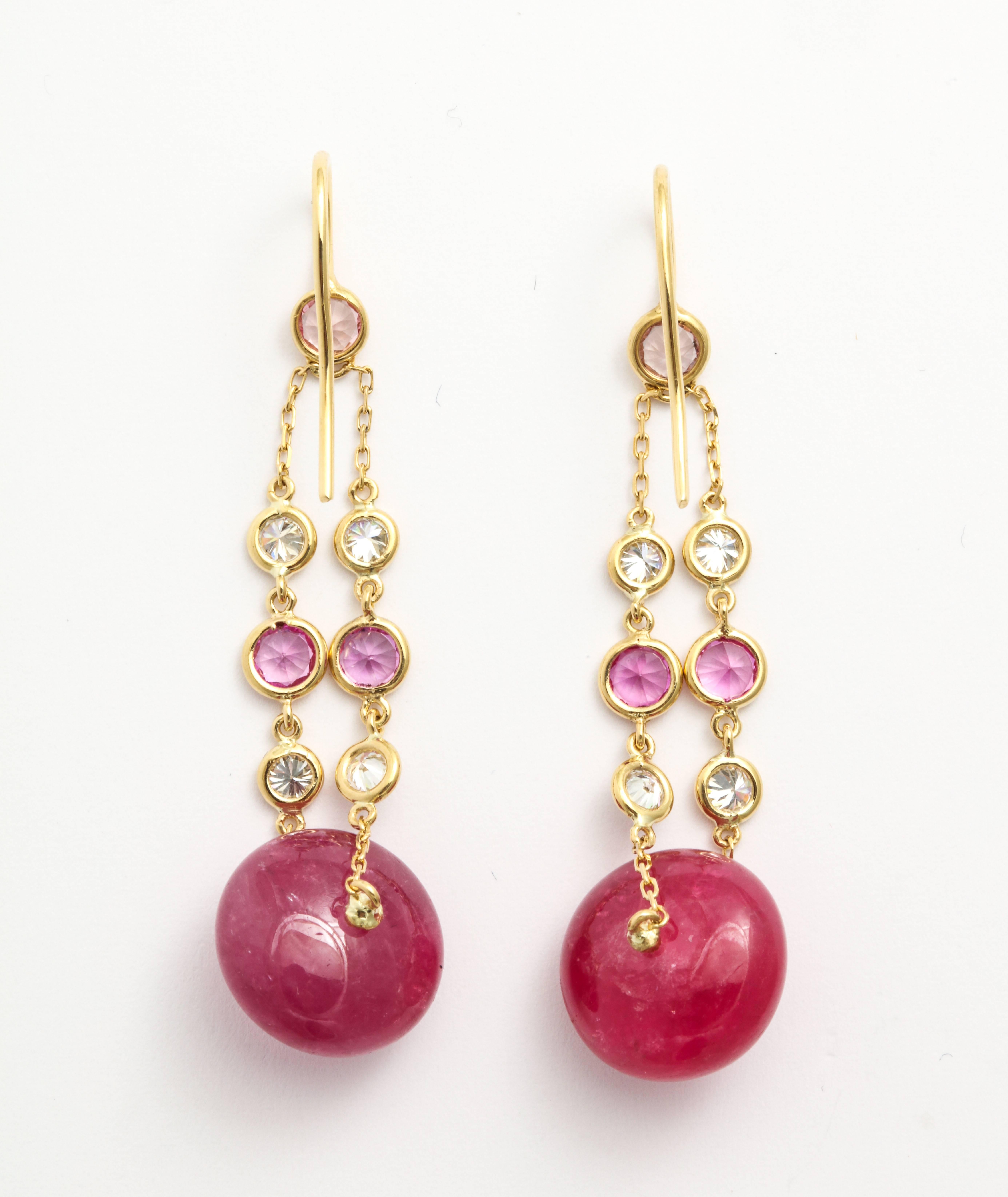 Pink Tourmaline, Diamond and Pink Sapphire Drop Earrings In New Condition In New York, NY