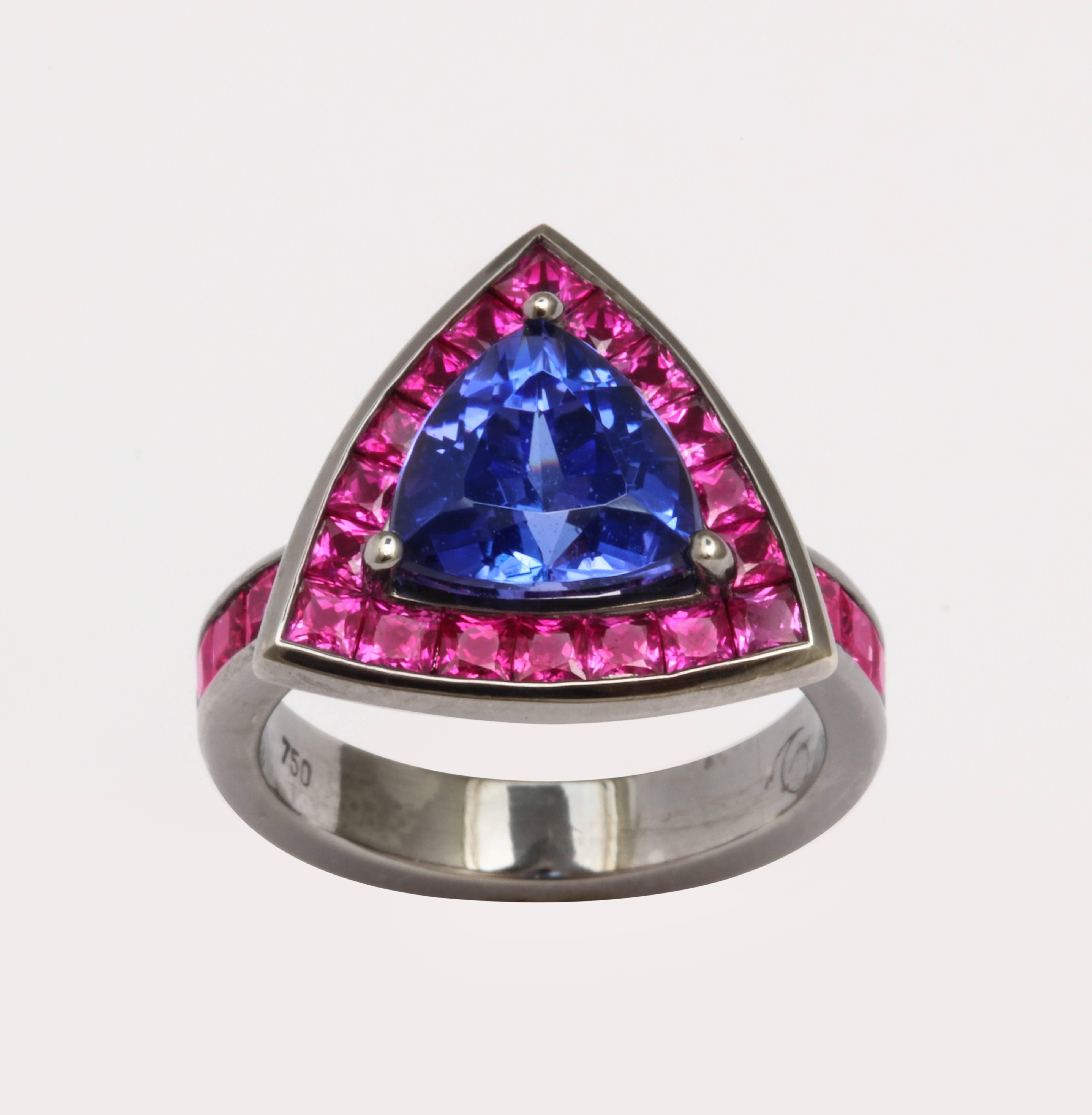 Contemporary Donna Vock Tanzanite and Pink Sapphire White Gold Cocktail Ring For Sale