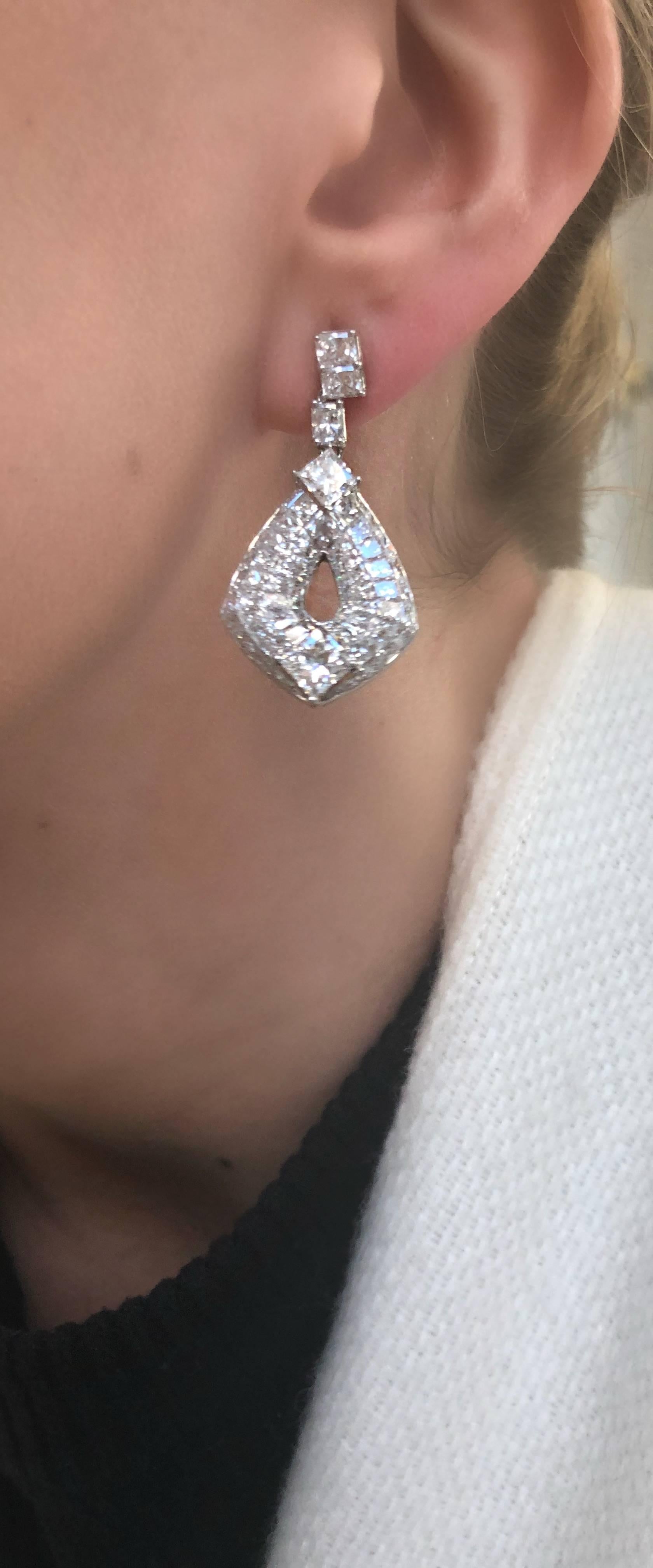 Women's or Men's 18 Karat White Gold and Diamond Hanging Earrings