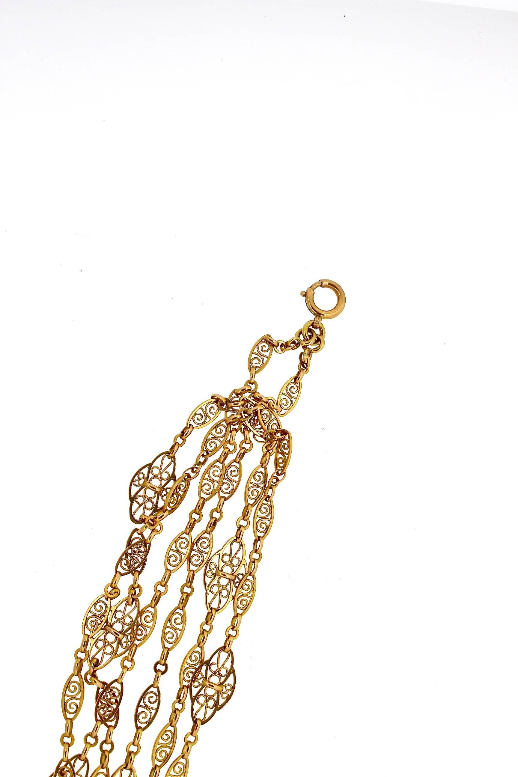 Victorian French 18 Karat Gold Filigree Long Chain In Excellent Condition In New York, NY