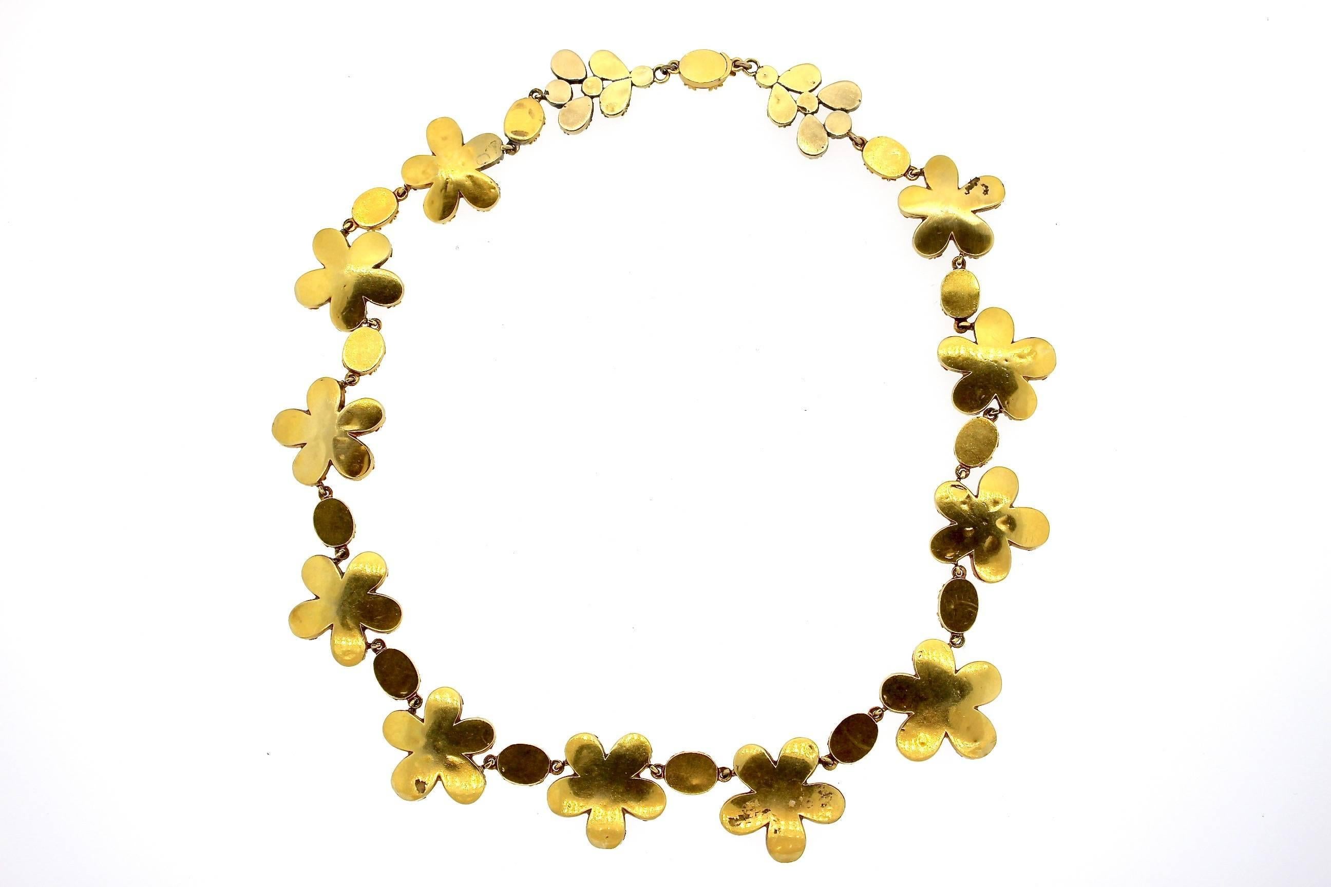 Mixed Cut Antique Late Georgian Garnet Flower Riviere Necklace For Sale