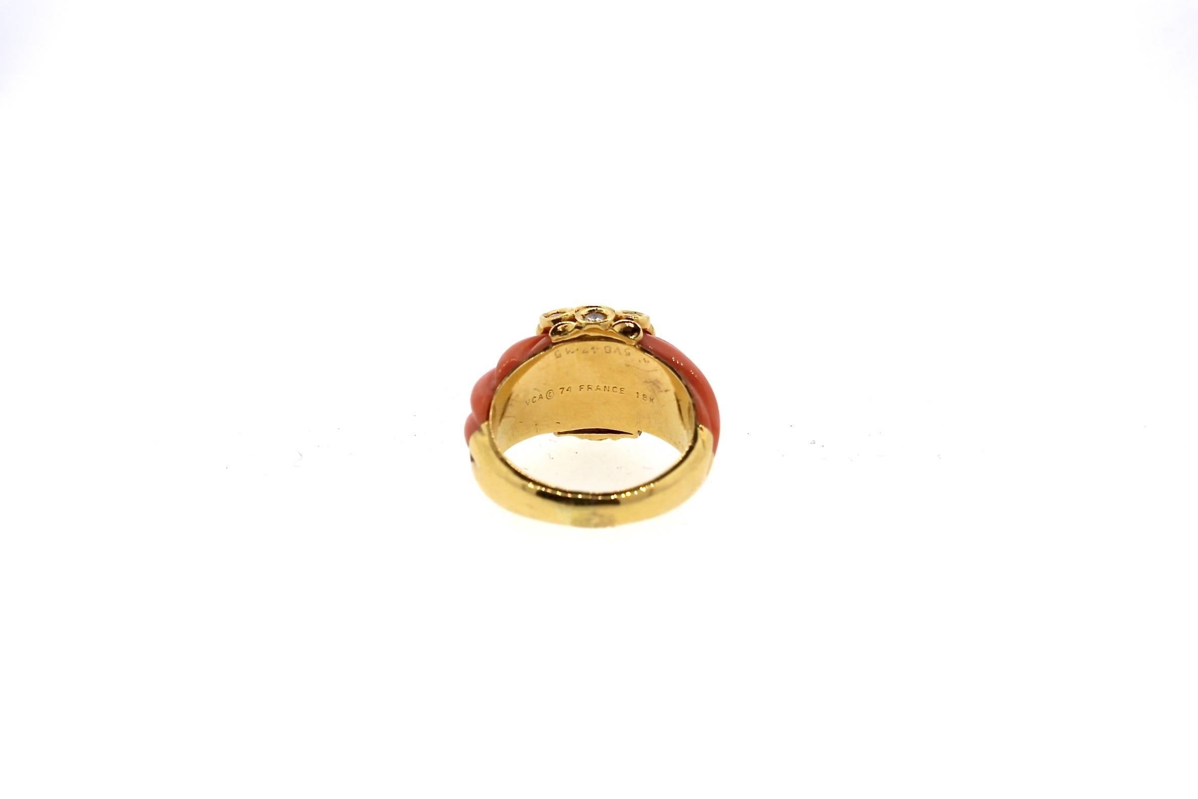 Mid-Century Modern Van Cleef & Arpels Coral Gold Earrings and Ring Set 1