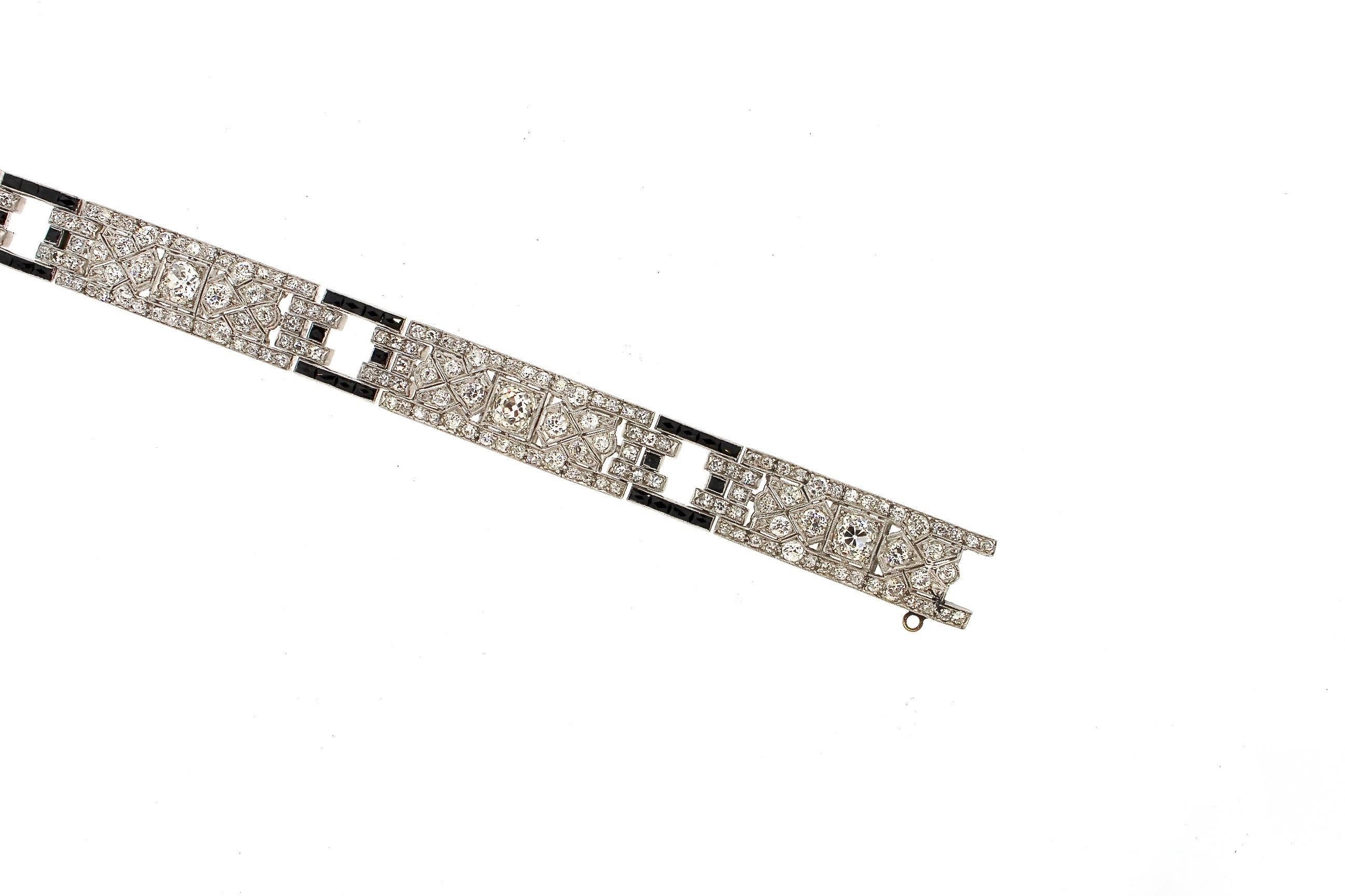 Art Deco Diamant Platin Französisch Schliff Onyx Gliederarmband (Art déco) im Angebot