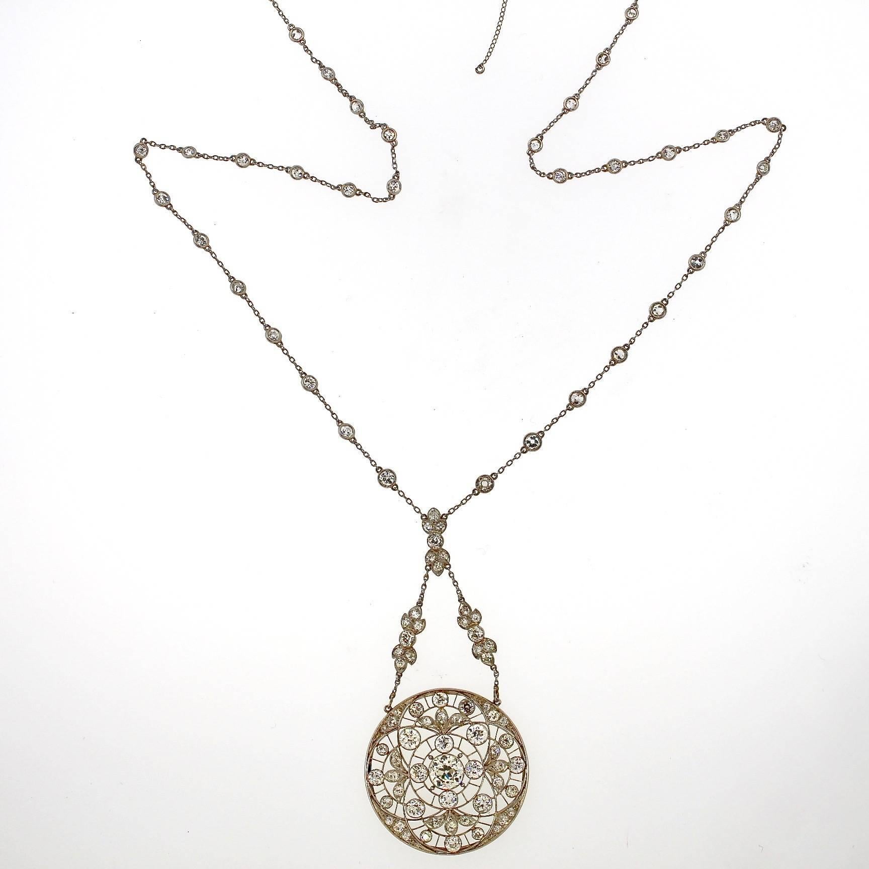 Old European Cut Edwardian Platinum Diamond Sautoir Pendant Necklace, circa 1910