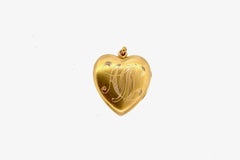 Antique Art Nouveau Gold Heart Locket