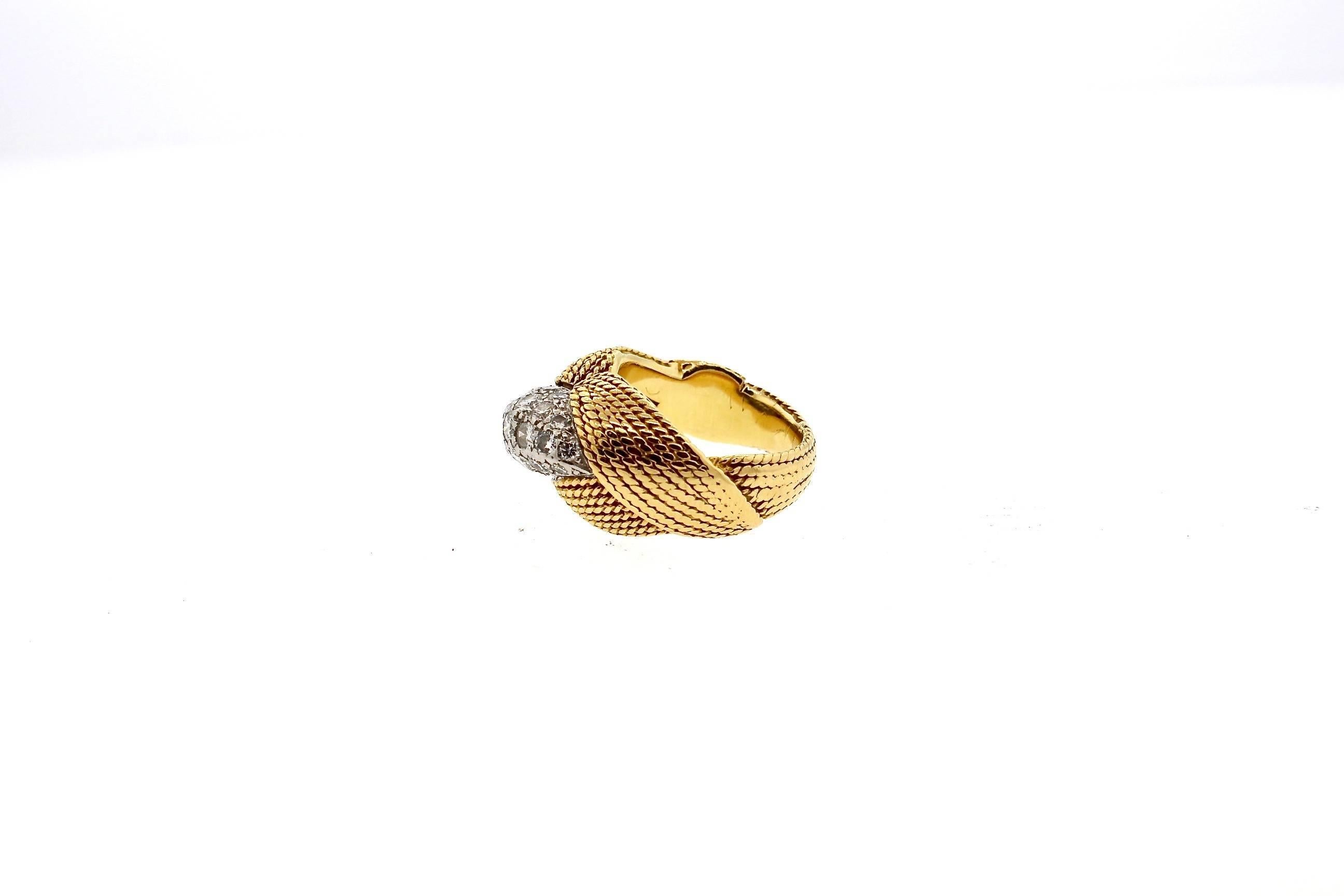 Sterlé Mid-Century Modern Diamond Gold Bombe Ring 1