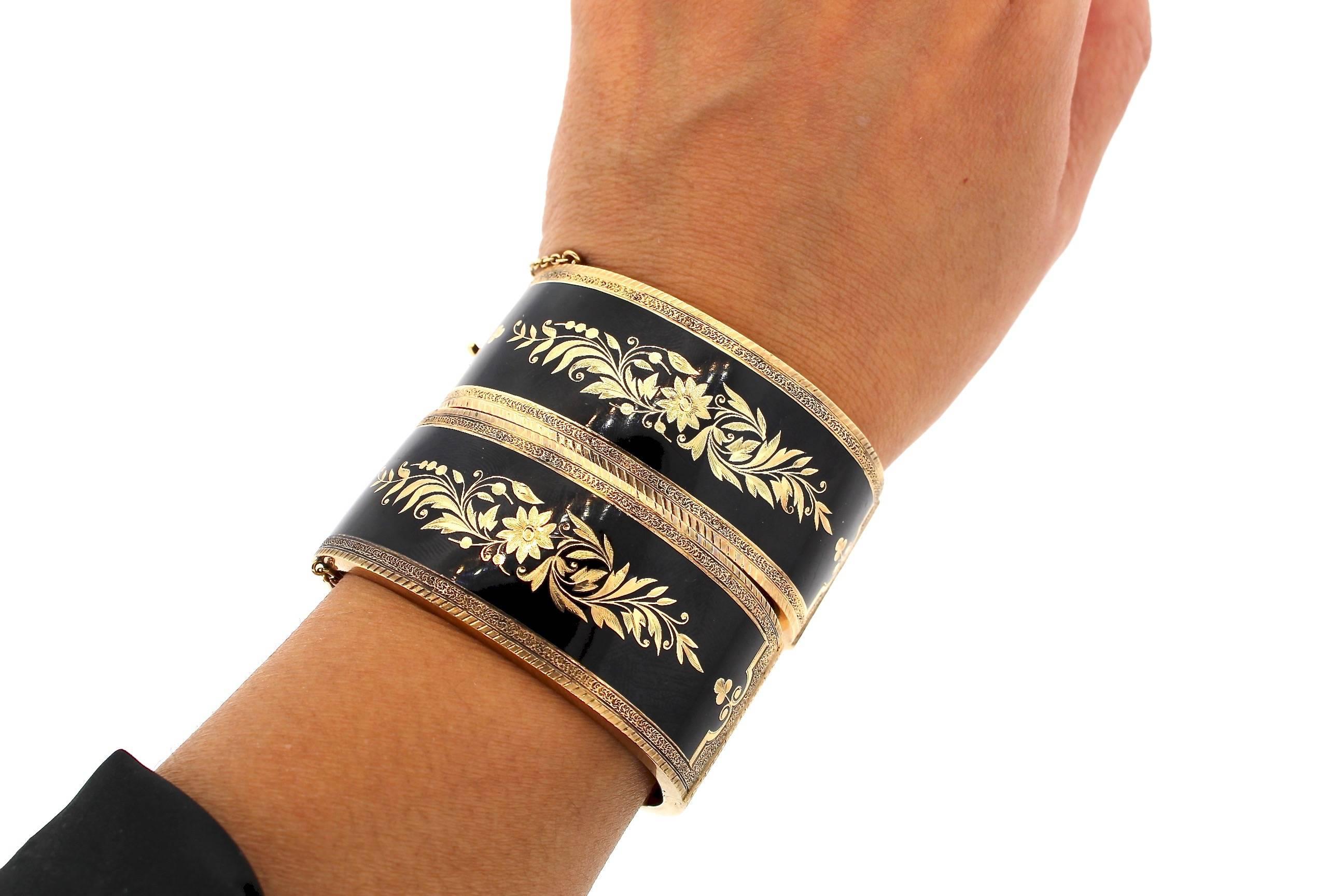 High Victorian Pair of Antique Victorian Black Enamel Gold Mourning Bangles